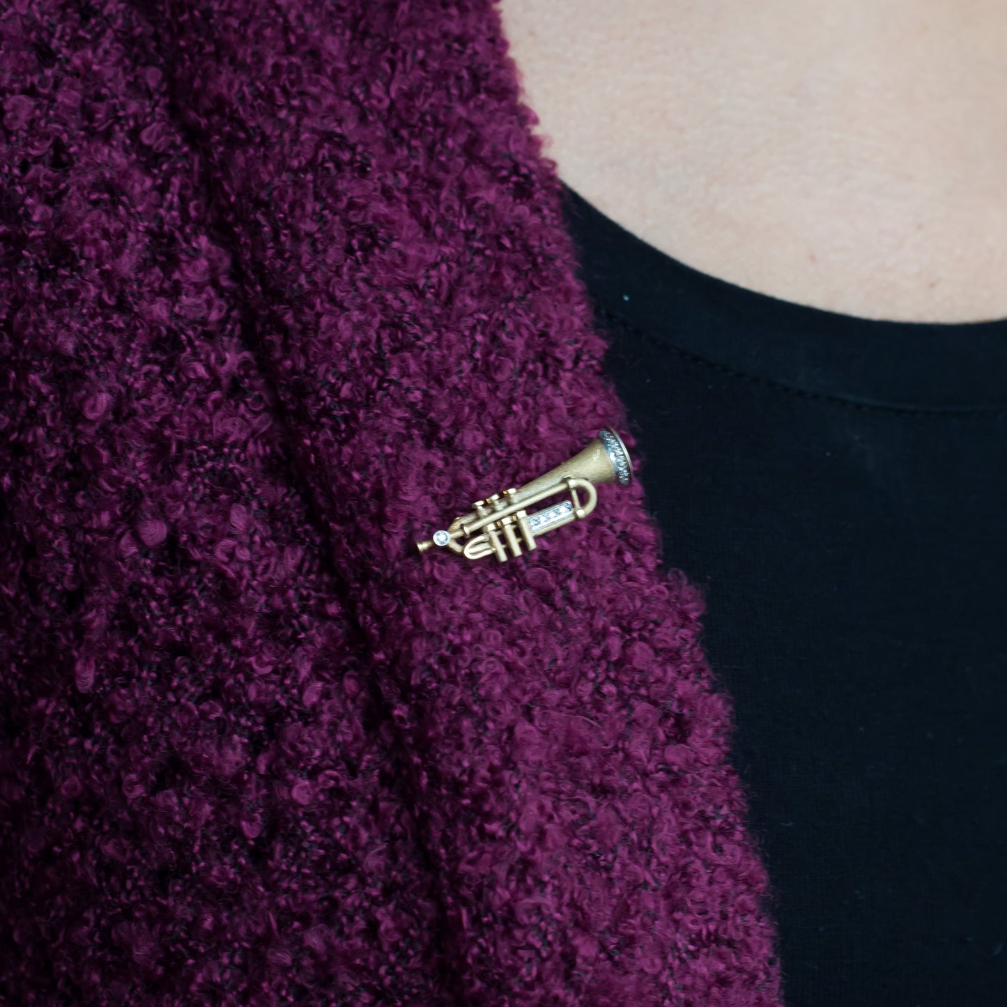 18k Yellow Gold Brooch