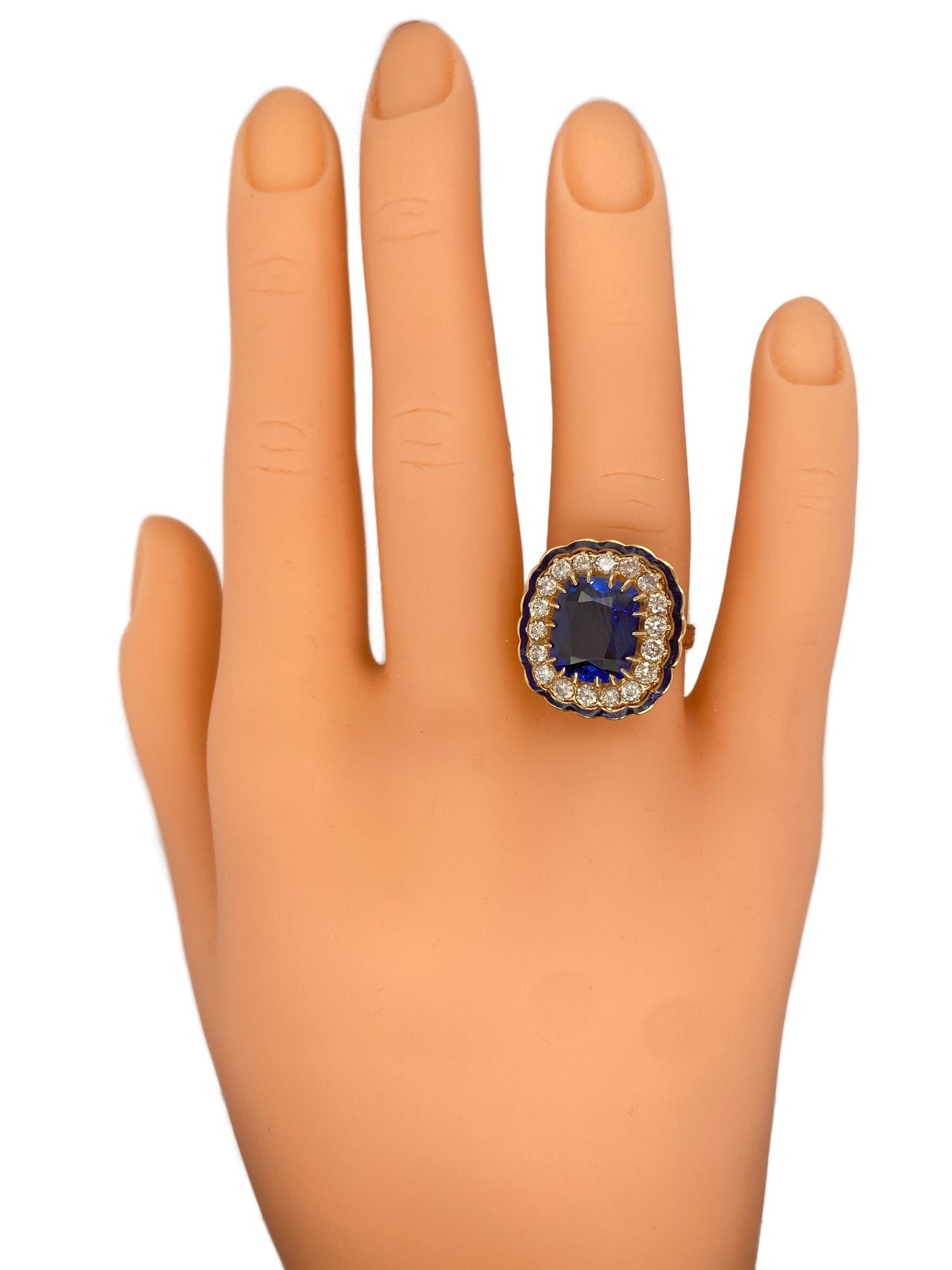 Circa 1940s 6.0 Carat Iolite and 2.0 Carat Diamond Cocktail Ring in 14K Gold