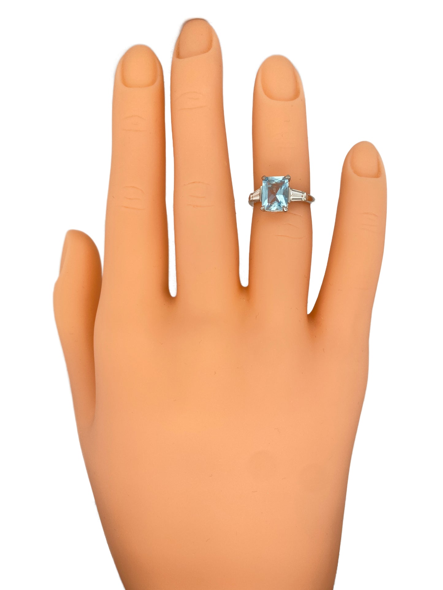 Circa 1920s 3.0 Carat Aquamarine and Diamond Ring in Platinum