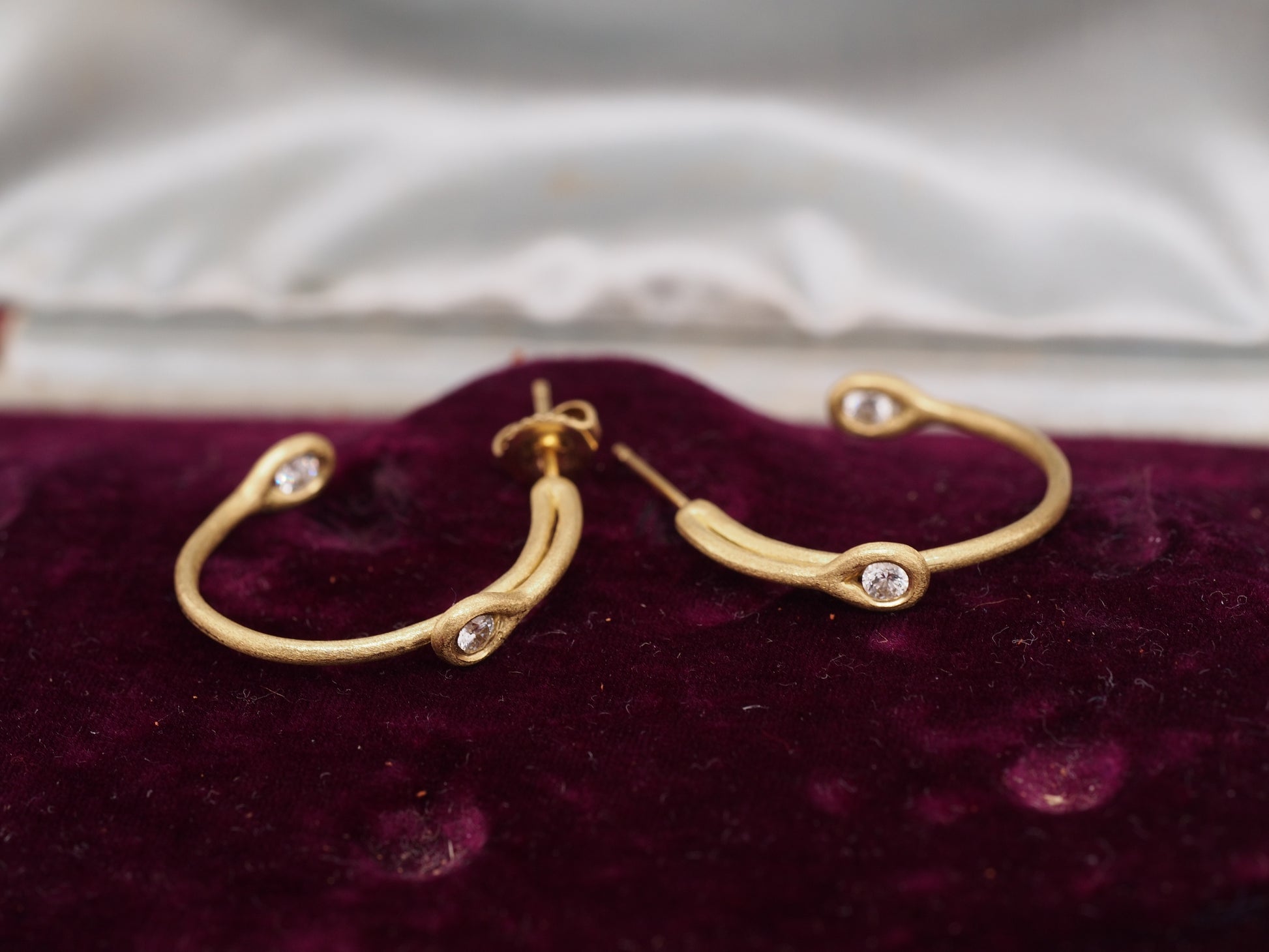 18K Yellow Gold .40cttw Round Diamond Brilliant Open Hoop Earrings