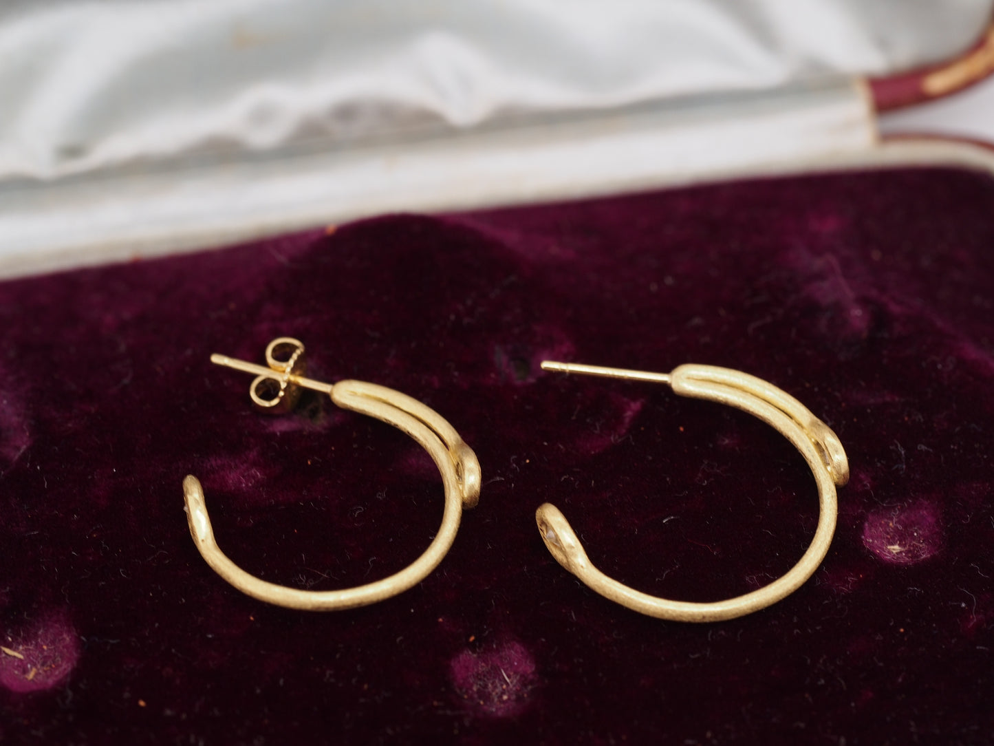 18K Yellow Gold .40cttw Round Diamond Brilliant Open Hoop Earrings