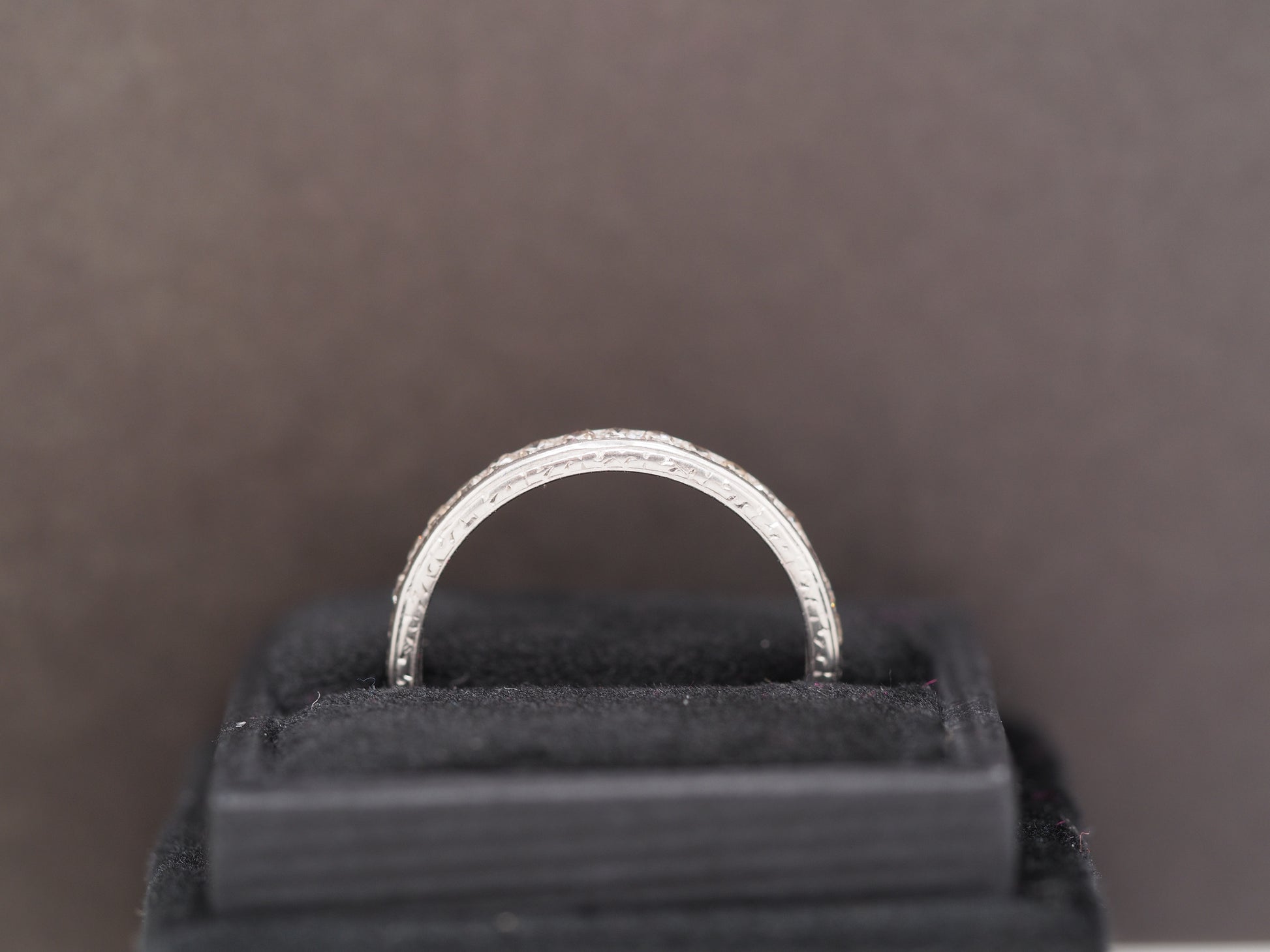 1950 Platinum 1.00cttw Single Cut Diamond Wedding Band
