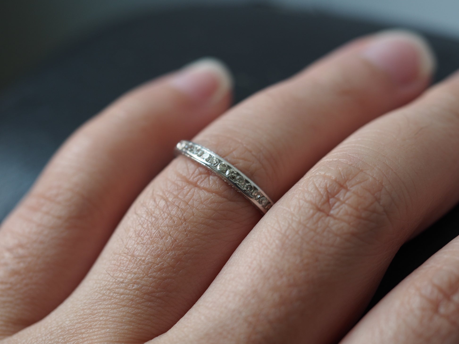 1950 Platinum 1.00cttw Single Cut Diamond Wedding Band