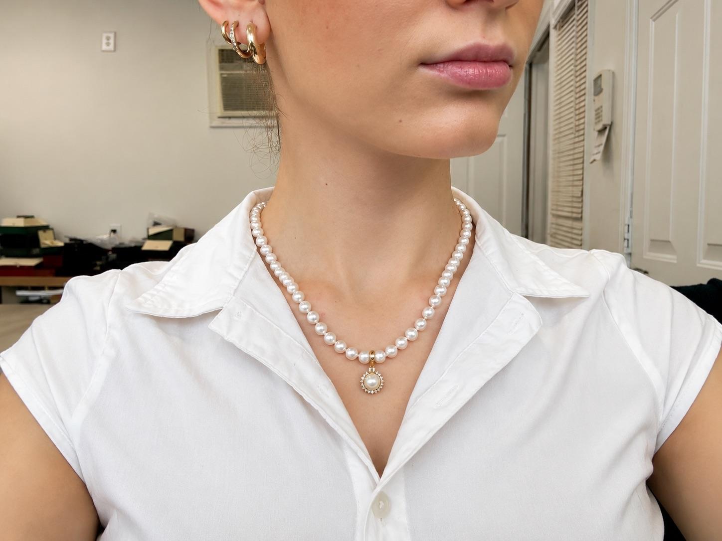 1990s 14k Yellow Gold Diamond Pearl Vintage Necklace - VHK#71