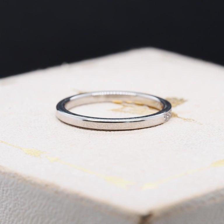 14K White Gold Diamond Wedding Band - VHK#371