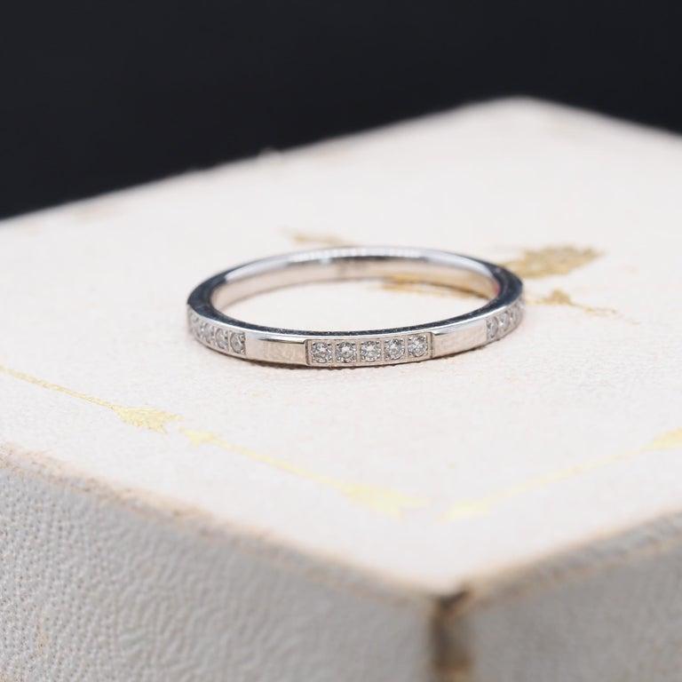 14K White Gold Diamond Wedding Band - VHK#371