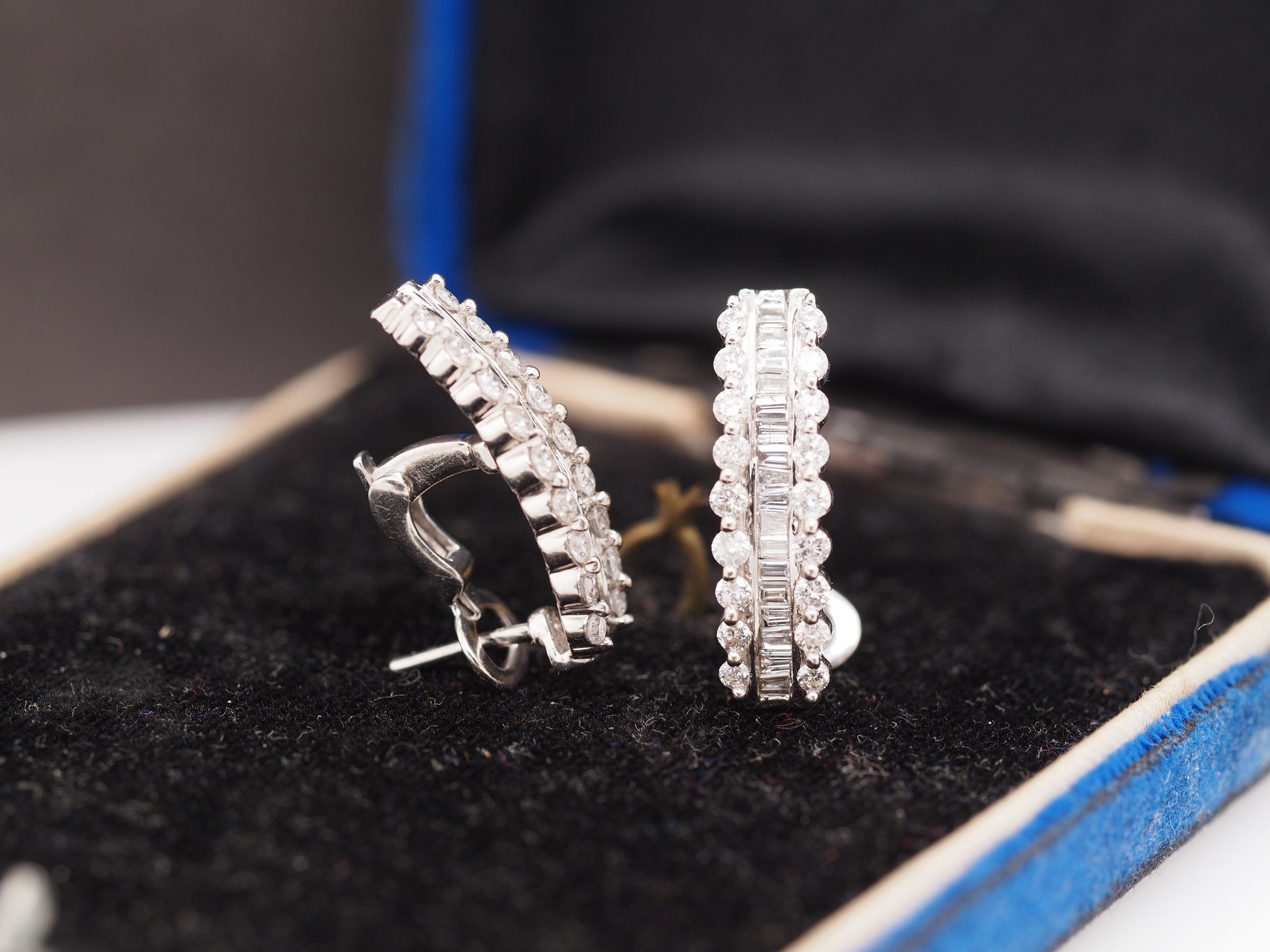 1990 14K White Gold 1.60cttw Round/Baguette Diamond Earrings