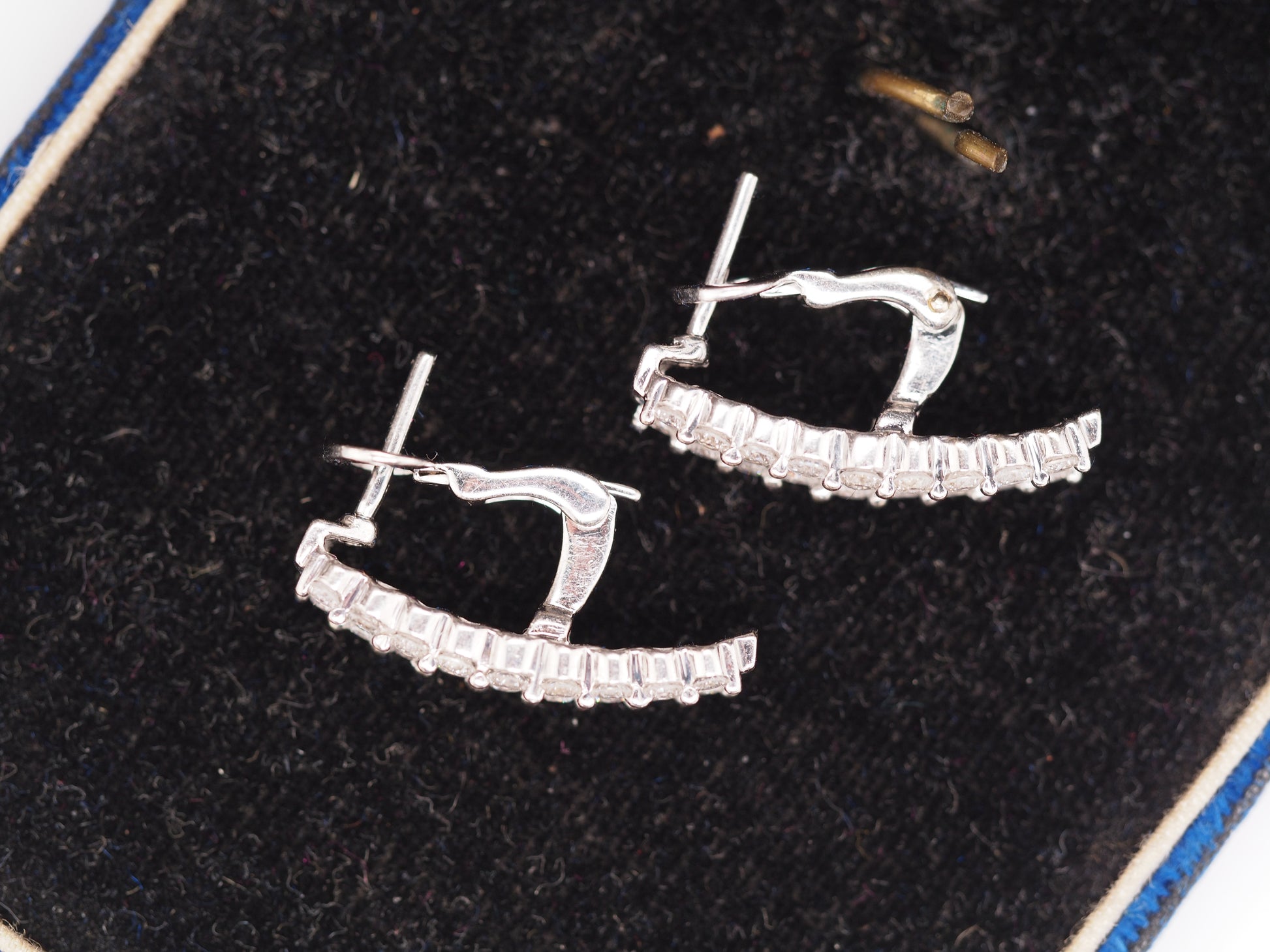 1990 14K White Gold 1.60cttw Round/Baguette Diamond Earrings