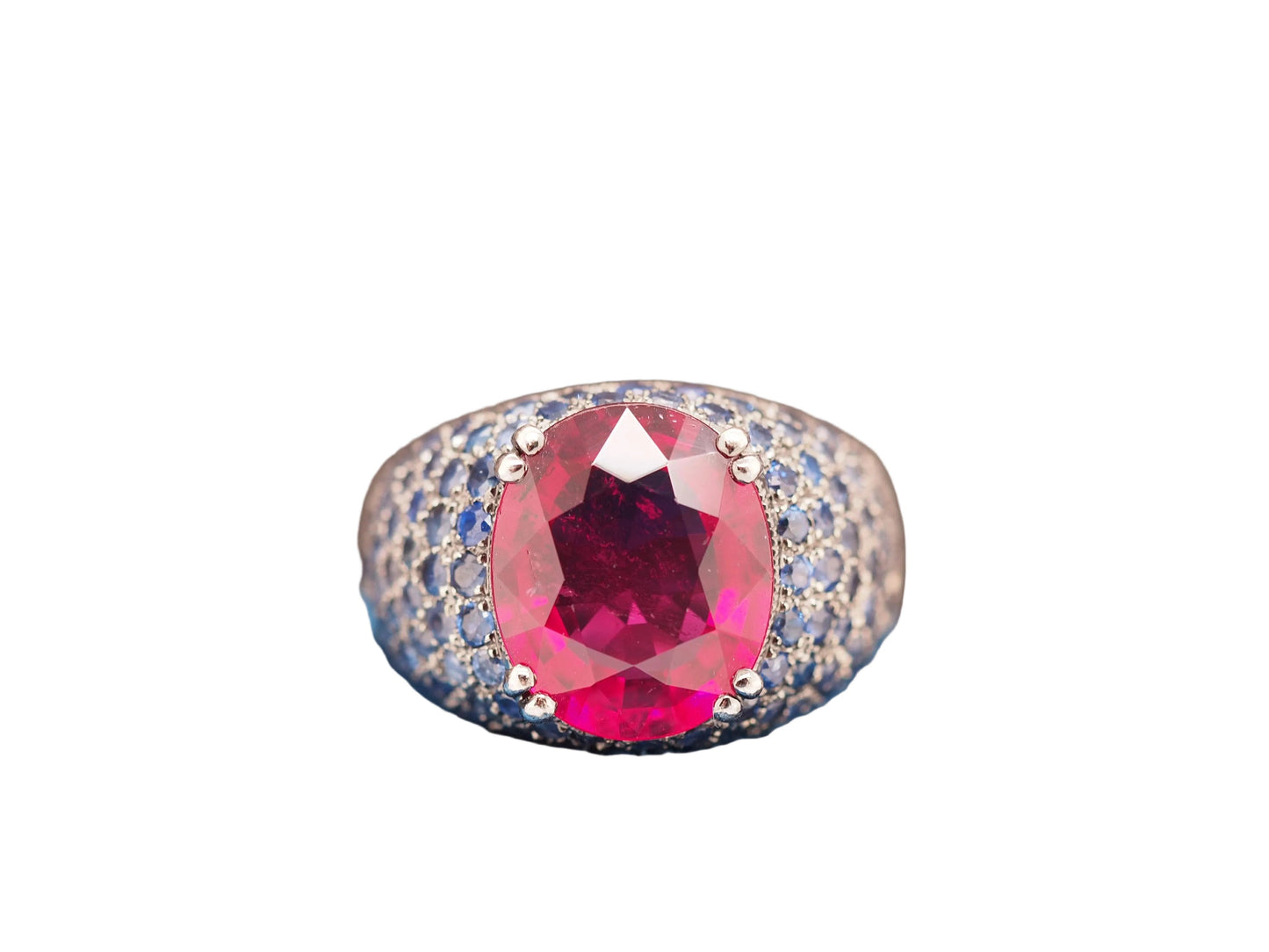 18K Gold Tourmaline Ring with GIA report and Sapphire Side Stones