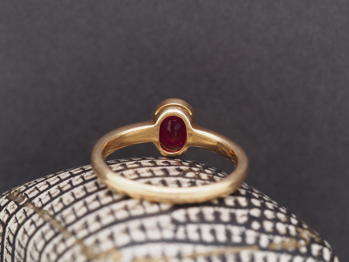Vintage 18K Yellow Gold GIA “Pigeon Blood” Ruby Ring - VHK#498