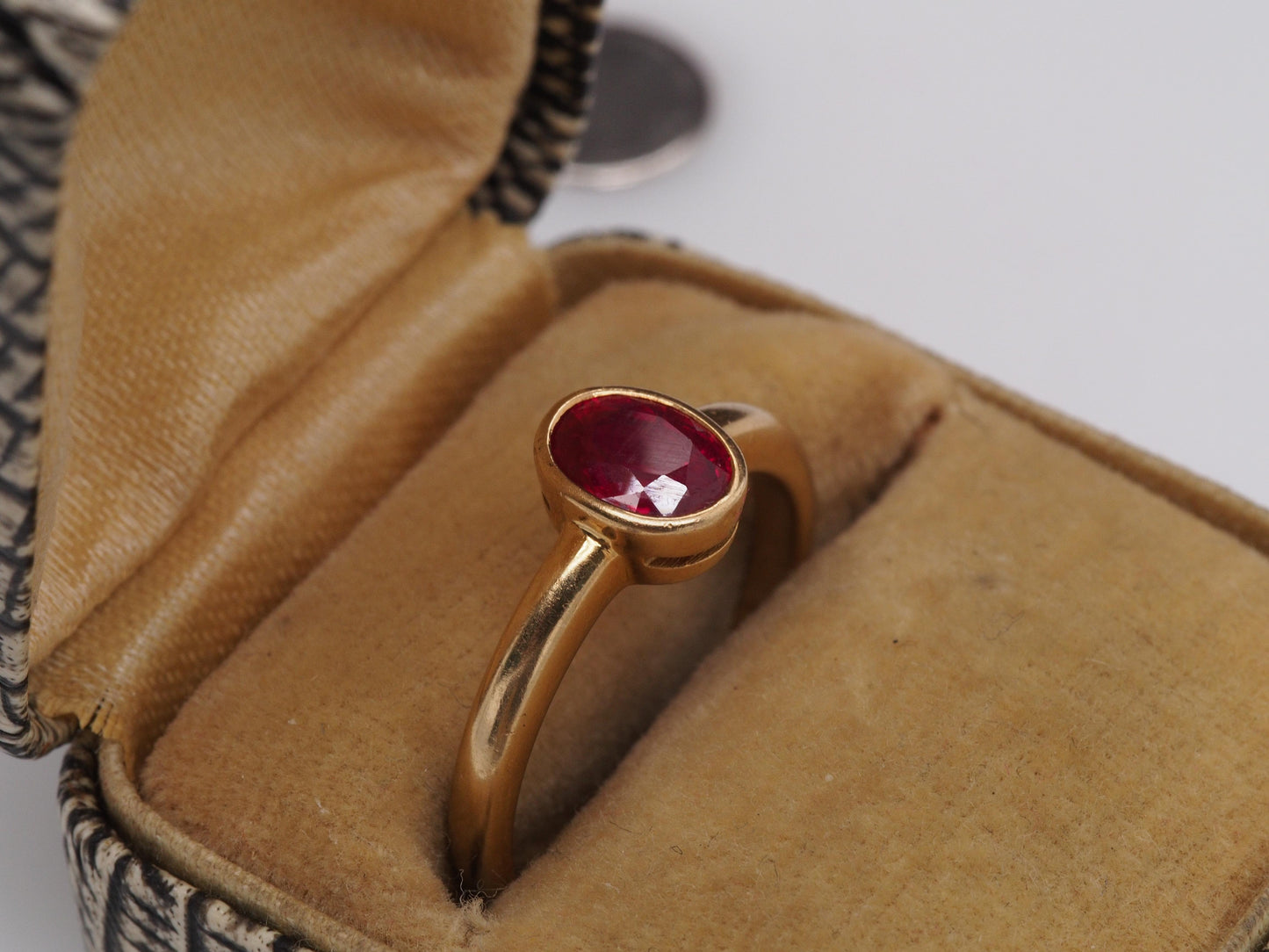 Vintage 18K Yellow Gold GIA “Pigeon Blood” Ruby Ring - VHK#498