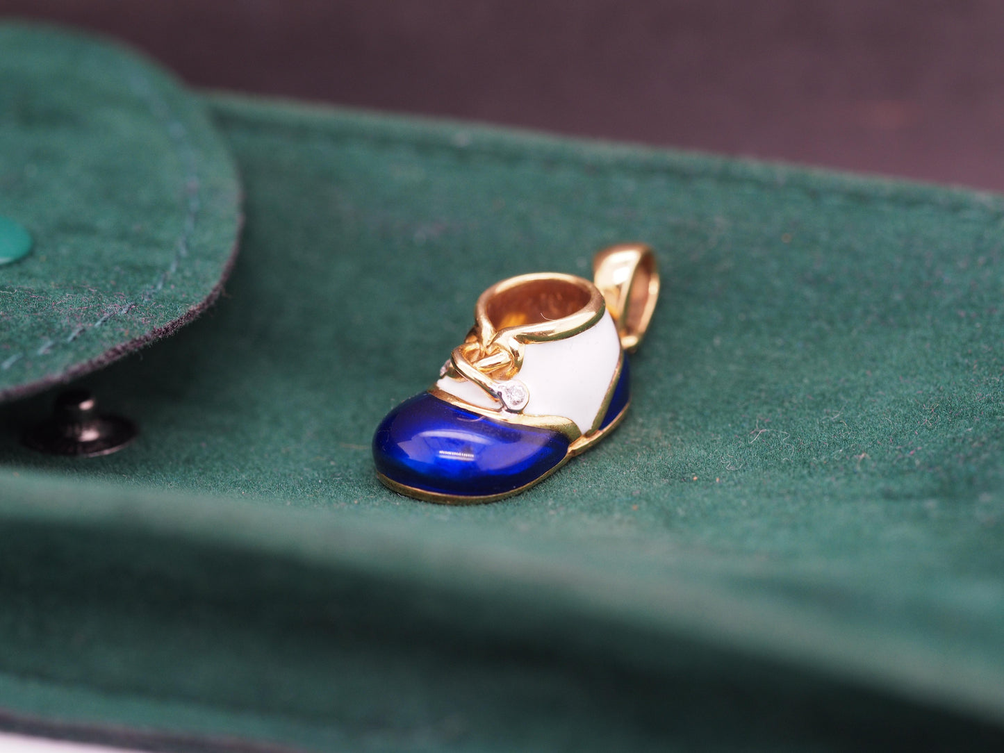 18K Yellow Gold Baby Boots Blue and White Enamel, Diamond Pendant & Charm - VHK#
