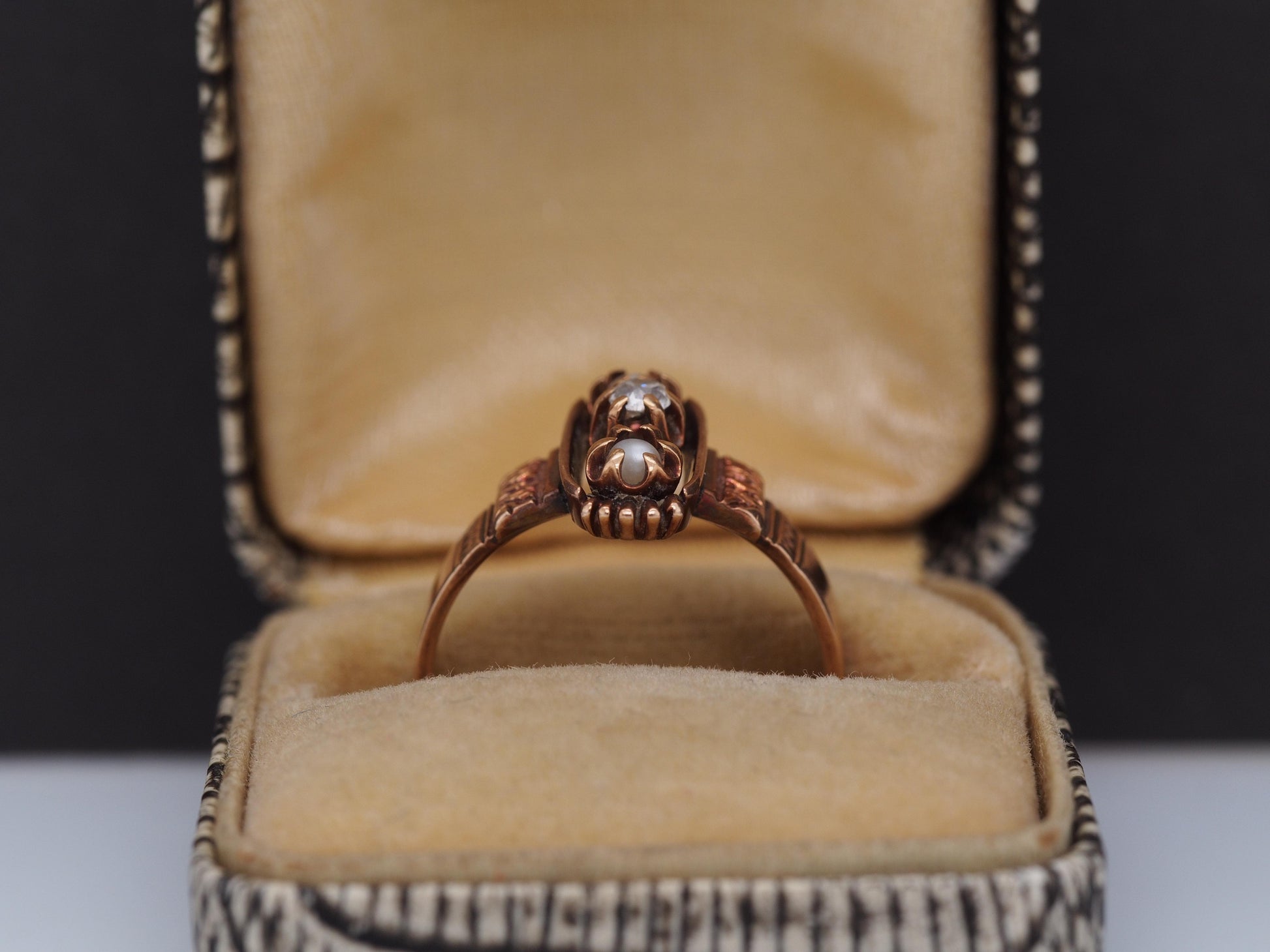 1900s 14K Yellow Gold Diamond and Pearl Ring - VHK#520