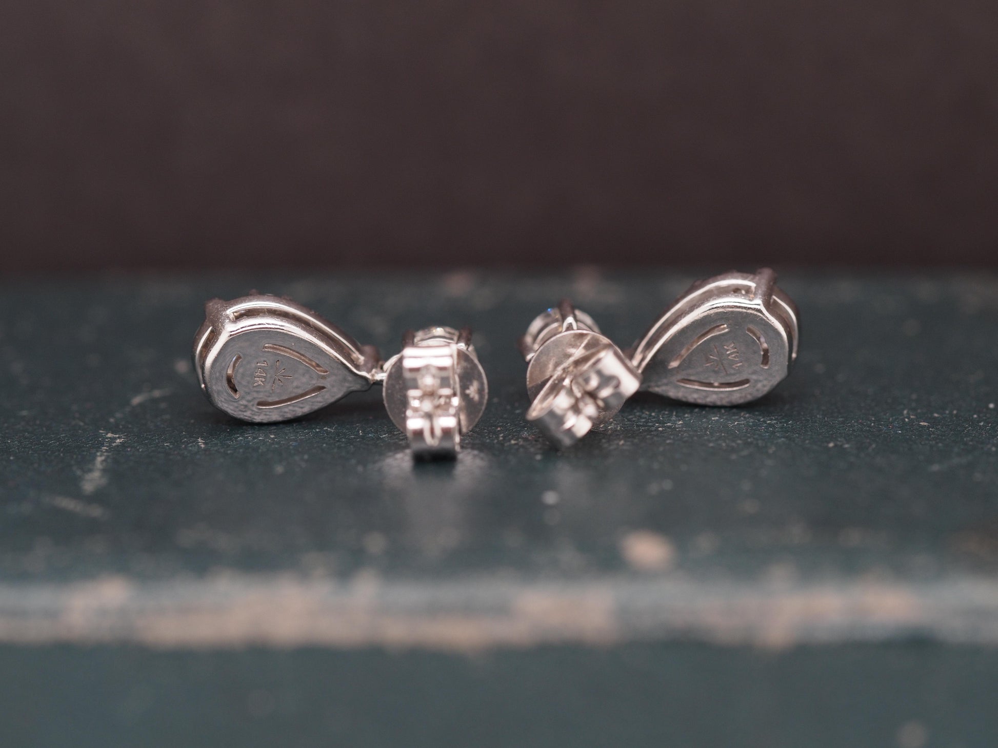 14K White Gold Dangling Drop Diamond Cluster Earrings - VHK#526