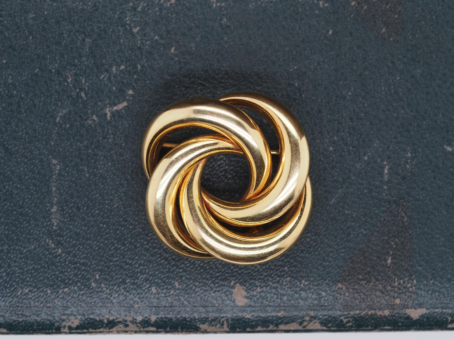 Vintage 14K Yellow Gold 1930s Swirl Brooch with German Hallmarks - VHK#527