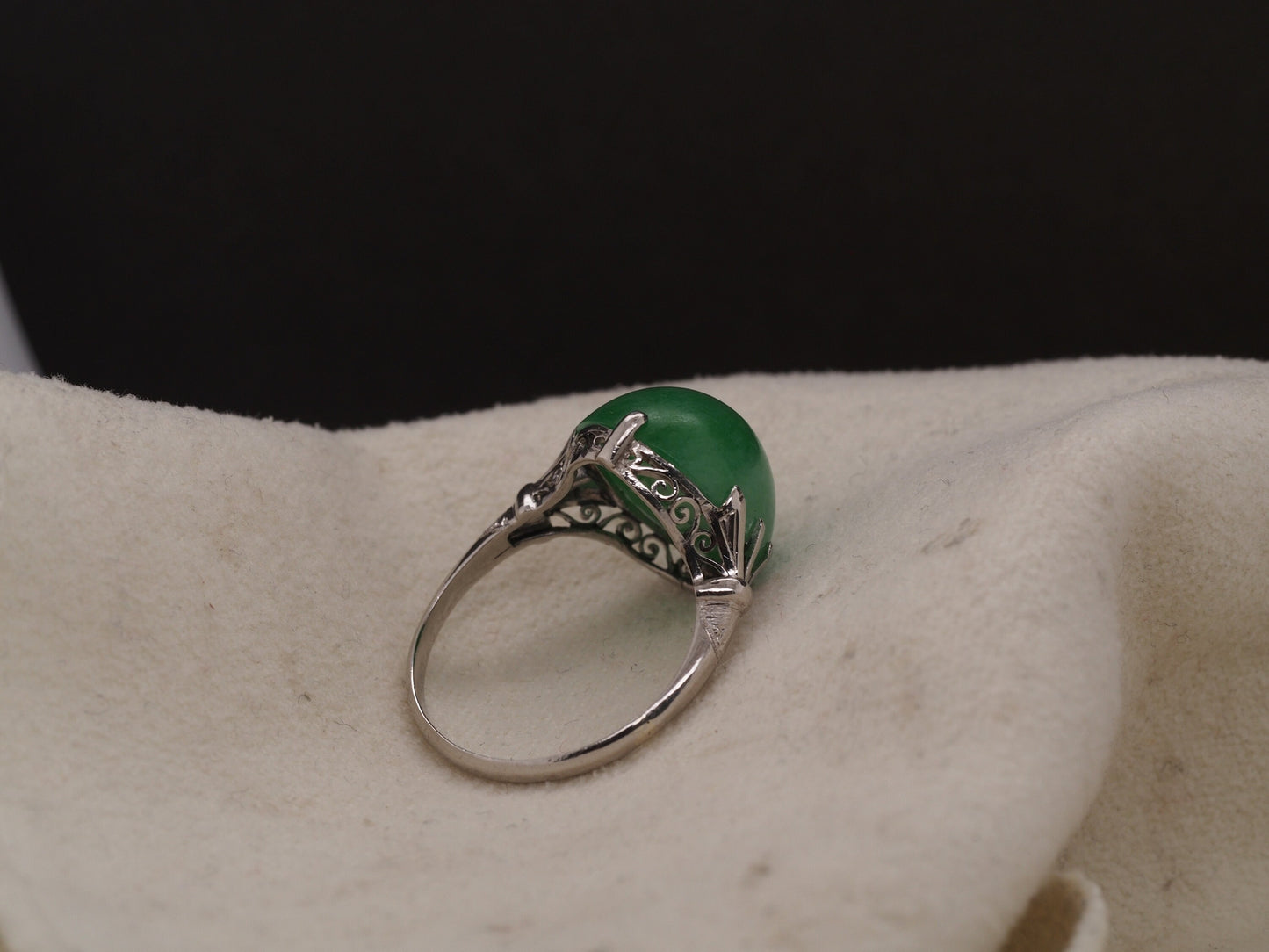 Platinum Vintage Jade Ring with ornate open work - VHK#329