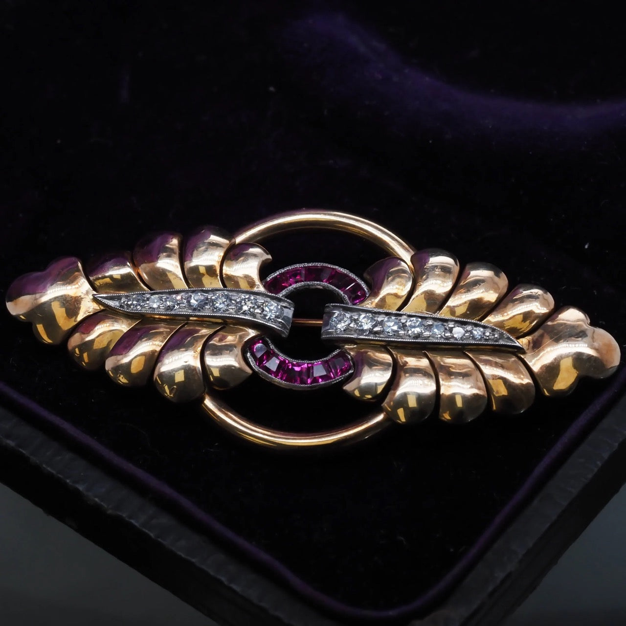 18K Yellow Gold Edwardian Ruby & Diamond Brooch - VHK#355