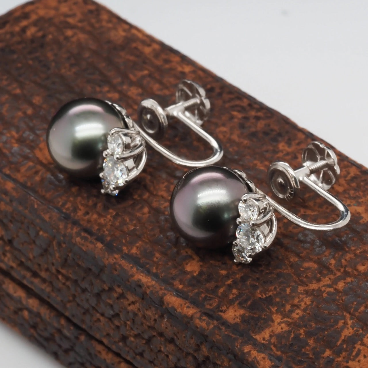 18K White Gold “MIKIMOTO” Tahitian Pearl &amp; Diamond Earrings - VHK#339