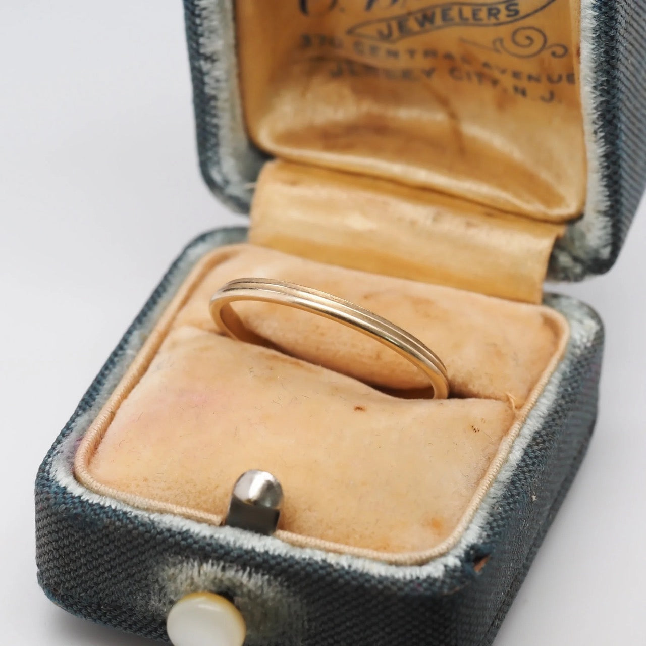Circa 1920s Art Deco 14K Yellow Gold Wedding Band- VHK#344