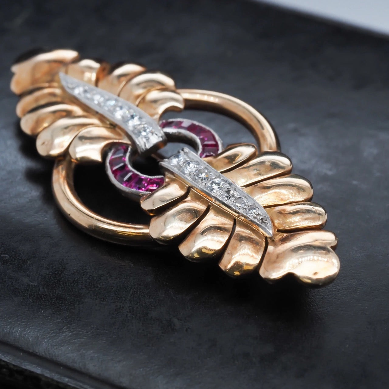 18K Yellow Gold Edwardian Ruby & Diamond Brooch - VHK#355