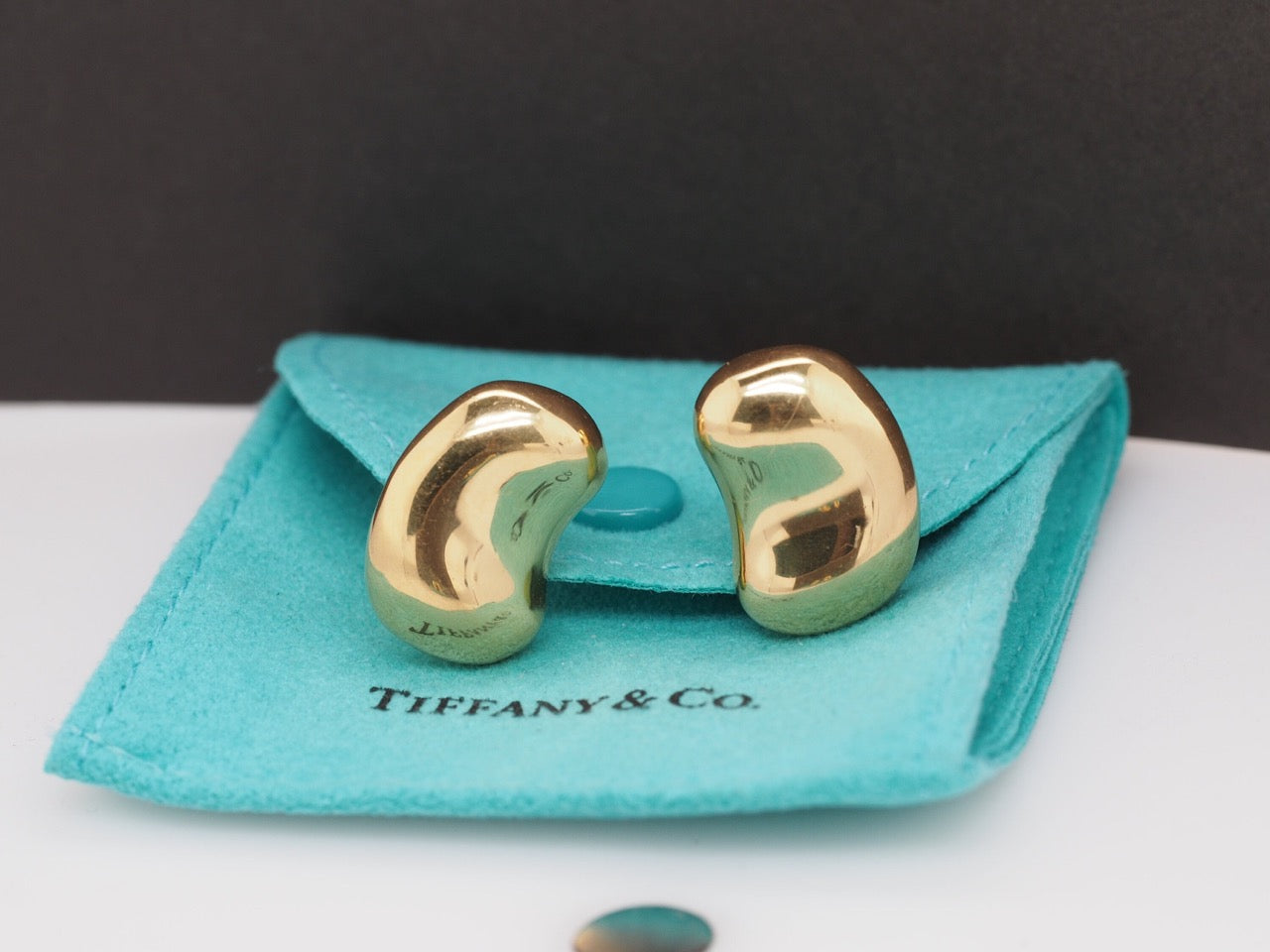 Tiffany & Co. 18K Yellow Gold JUMBO Bean Earrings by Elsa Peretti - VHK#361