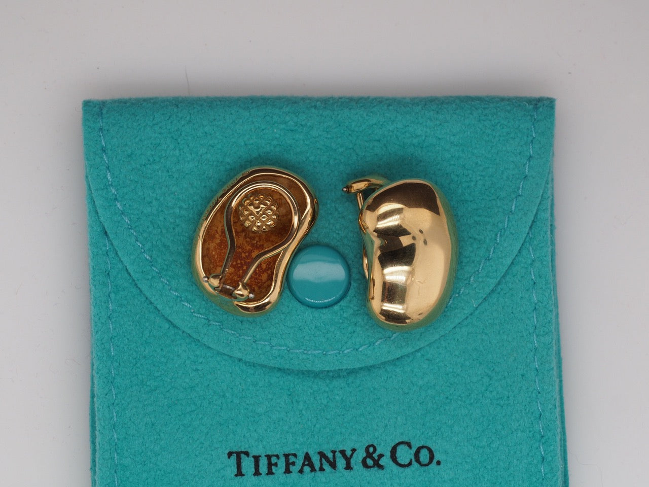 Tiffany & Co. 18K Yellow Gold JUMBO Bean Earrings by Elsa Peretti - VHK#361