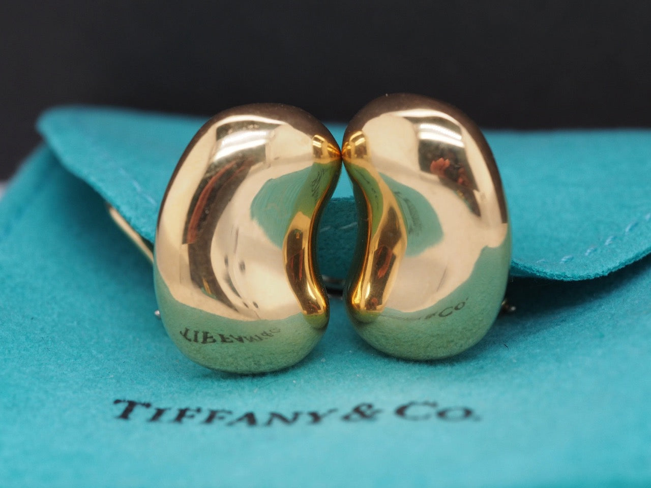 Tiffany & Co. 18K Yellow Gold JUMBO Bean Earrings by Elsa Peretti - VHK#361