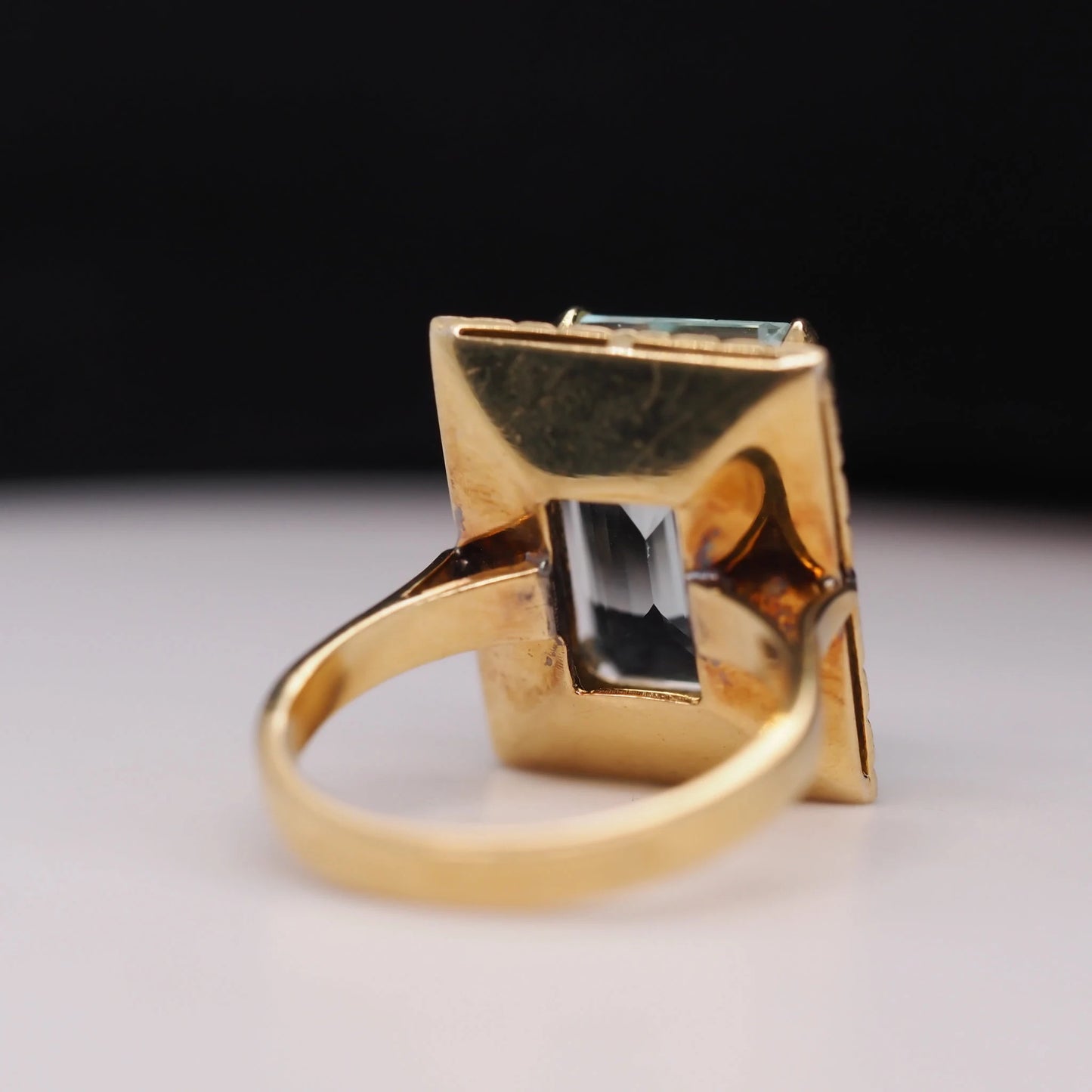 18K Yellow Gold Filigree 8.00ct Emerald Cut Aquamarine Ring - VHK#545