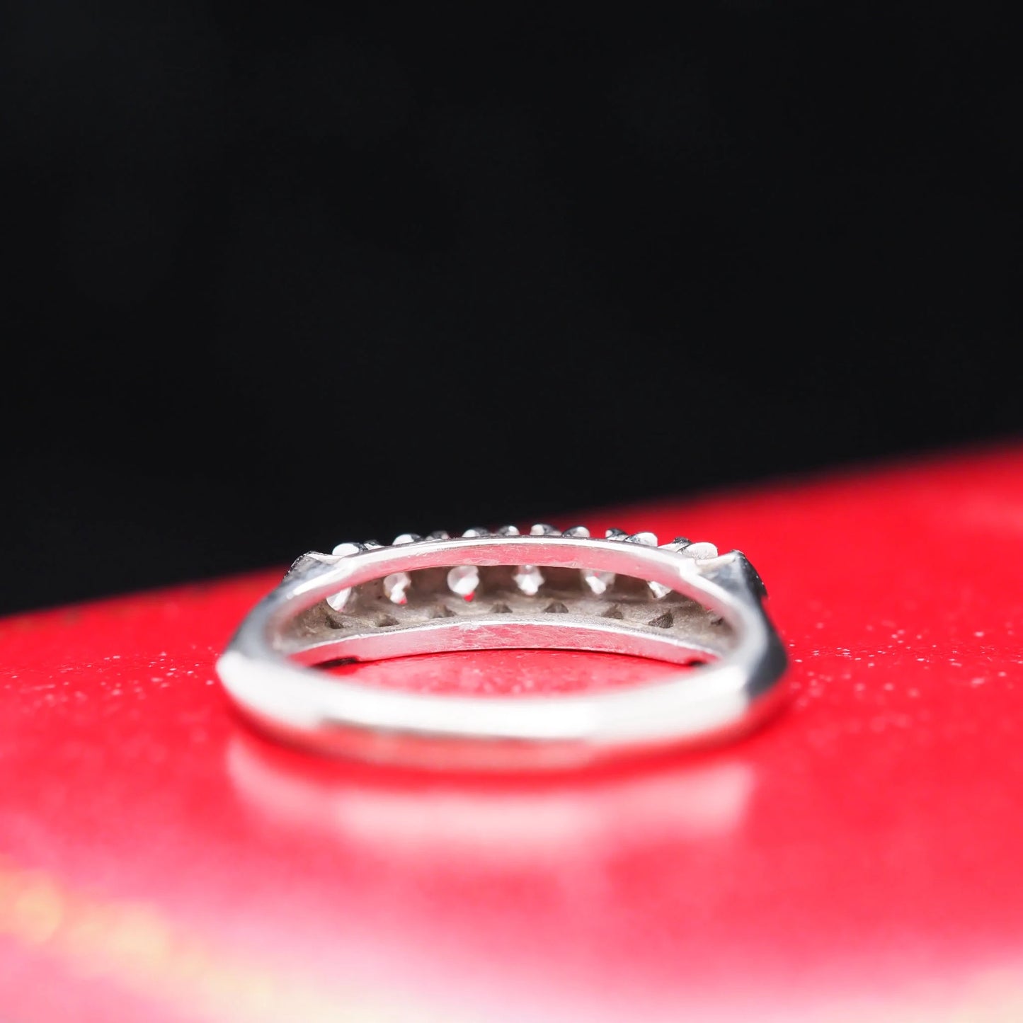 Vintage 1960s 14K White Gold Diamond Wedding Band - VHK#553