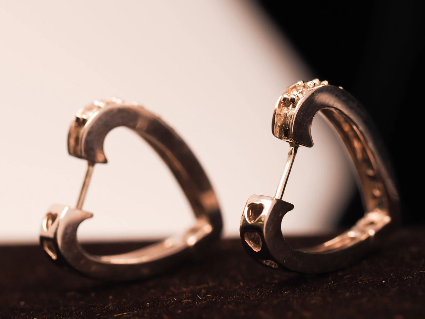 14K White Gold Diamond Hoop Style Earrings - VHK#541a
