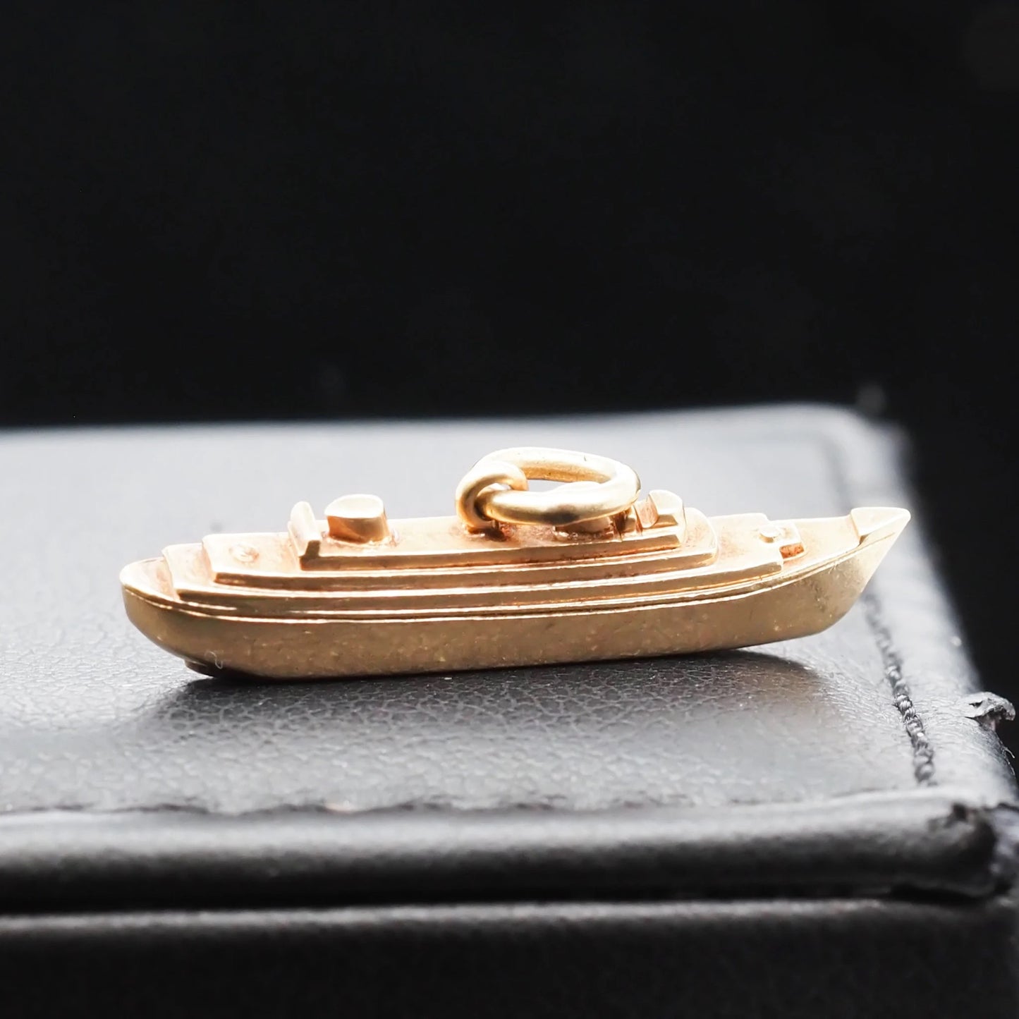 Vintage 14K Yellow Gold Long Ship Boat Pendant - VHK#575
