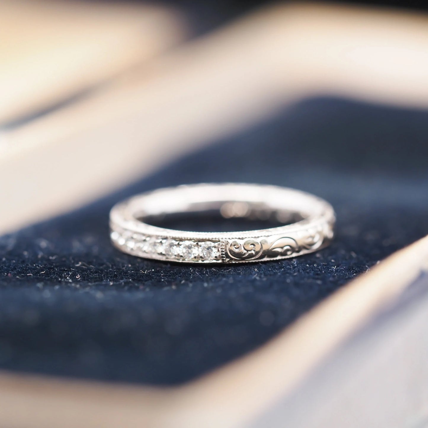 14K White Gold Diamond Wedding Band with Engraving - VHK#578