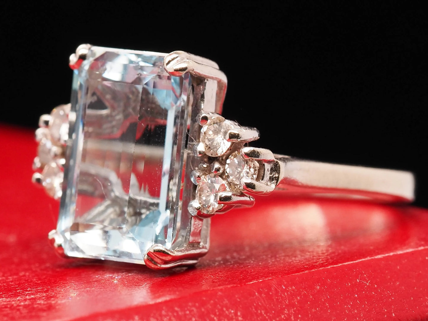 Vintage 14K White Gold 7 carat Aquamarine and Diamond Ring - VHK#582