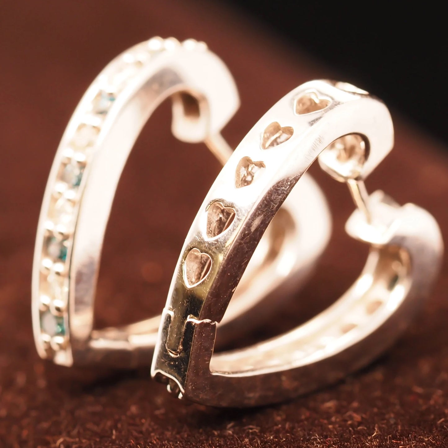 14K White Gold Diamond Hoop Style Earrings - VHK#541a