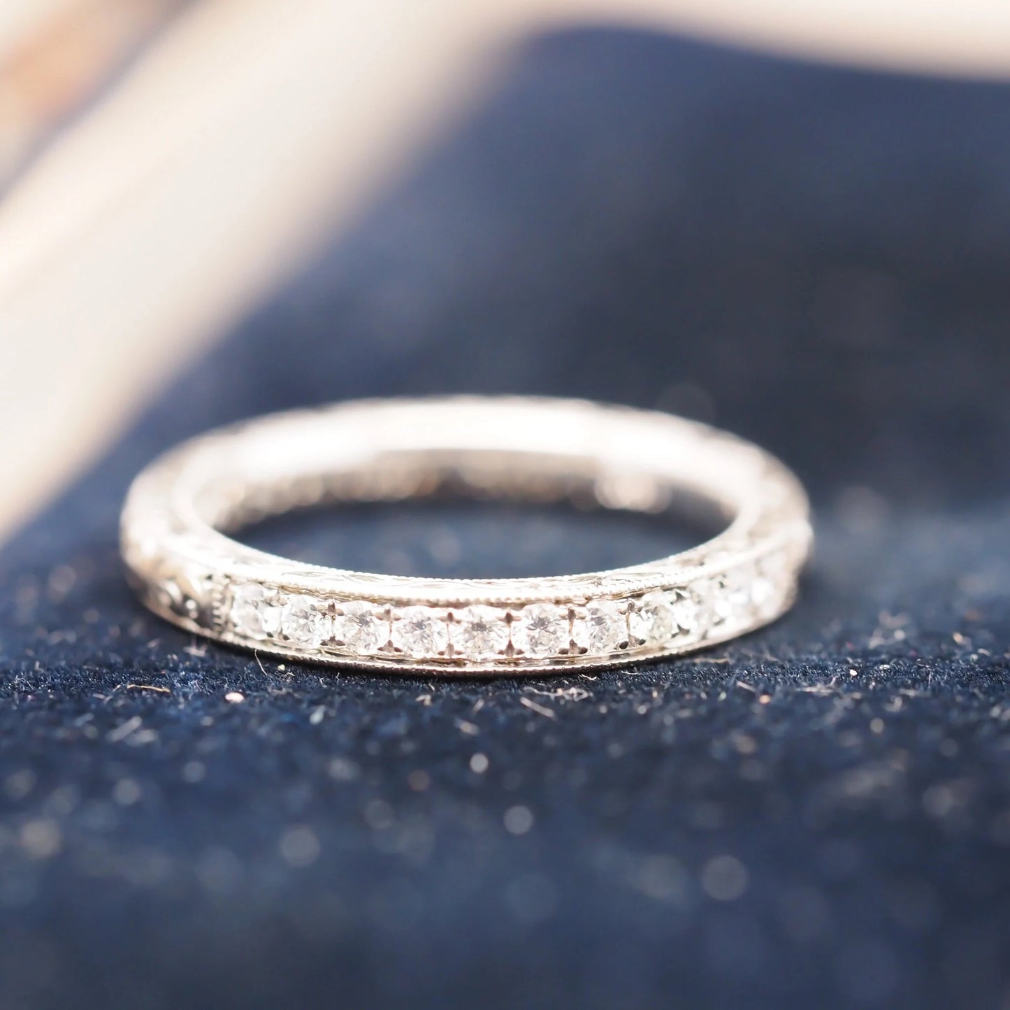 14K White Gold Diamond Wedding Band with Engraving - VHK#578