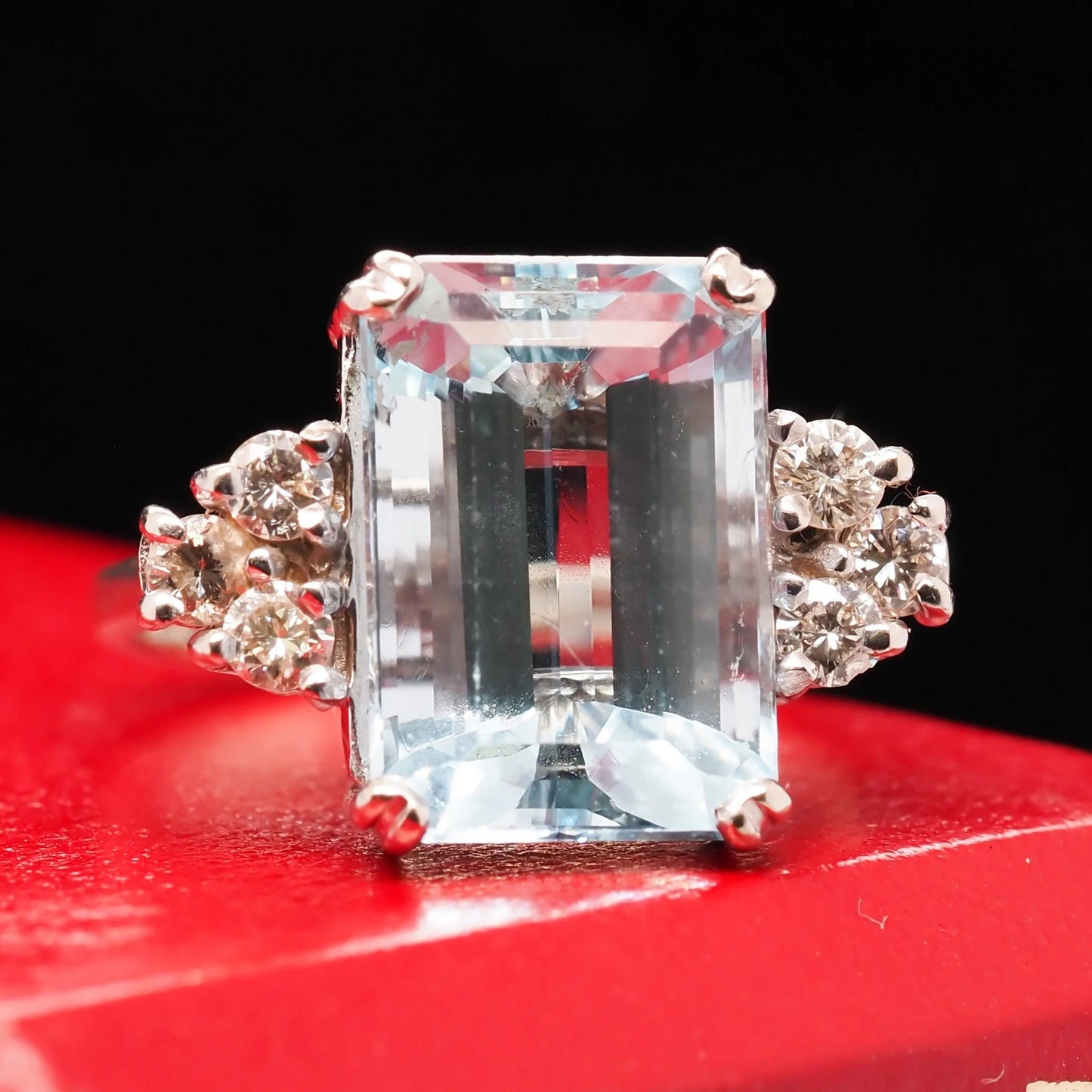 Vintage 14K White Gold 7 carat Aquamarine and Diamond Ring - VHK#582