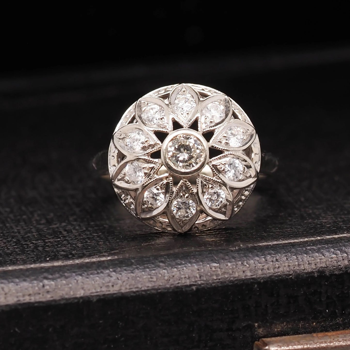 Vintage 1950s 14K White Gold Floral Diamond Ring - VHK#563