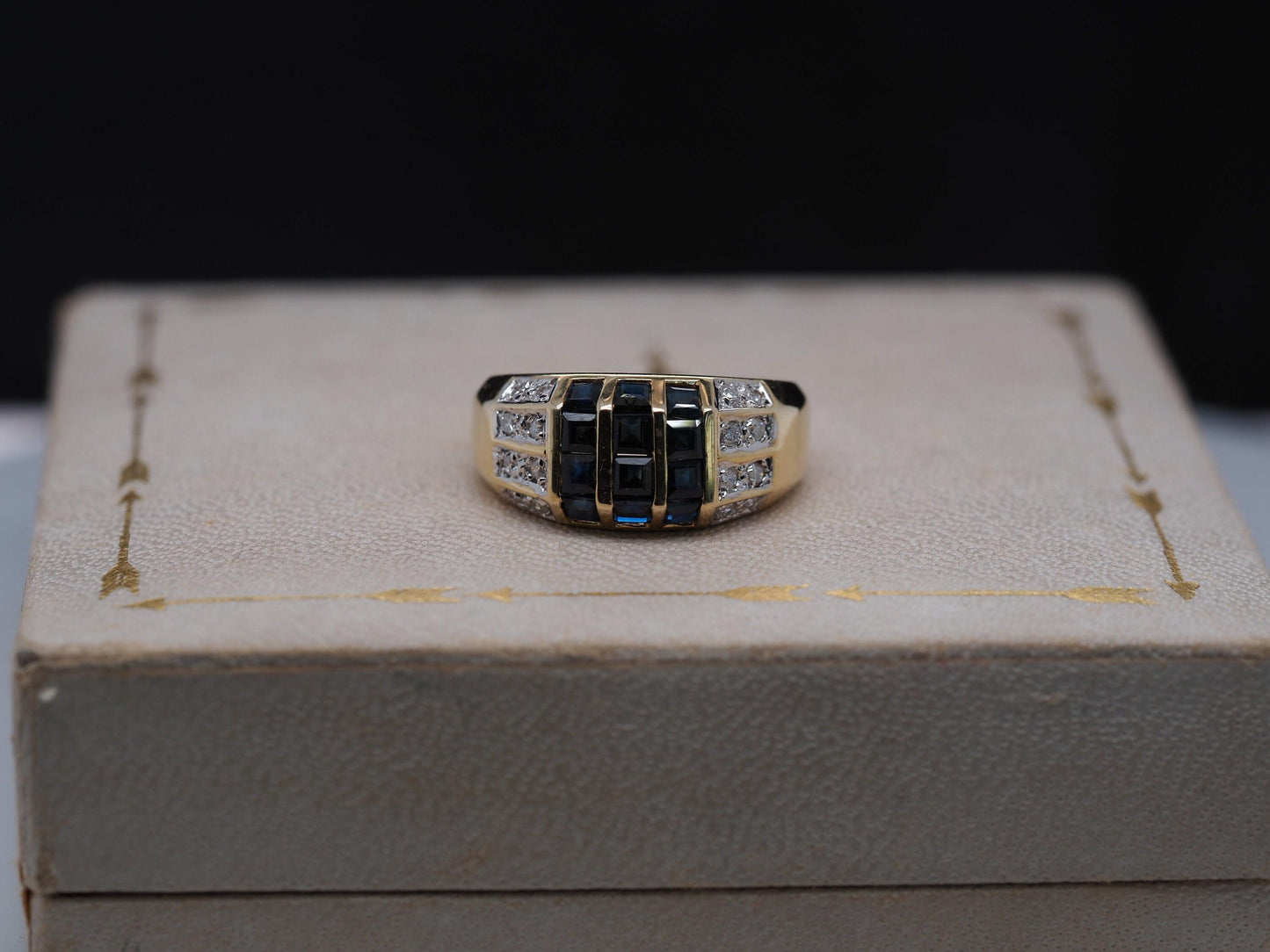 14K Yellow Gold Sapphire and Diamond Ring - VHK#287