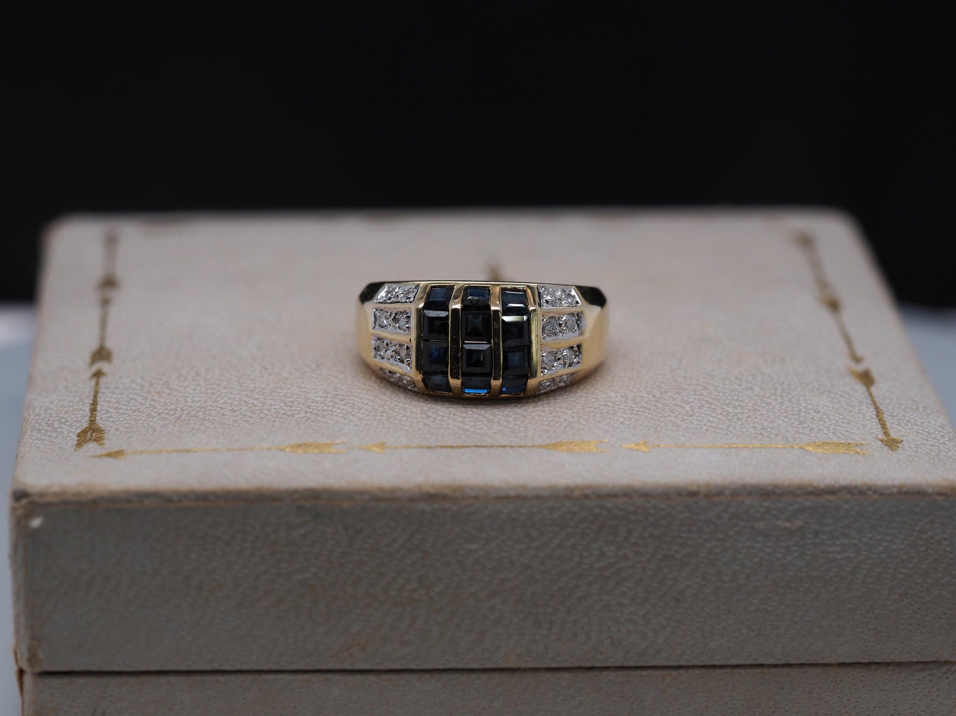 14K Yellow Gold Sapphire and Diamond Ring - VHK#287