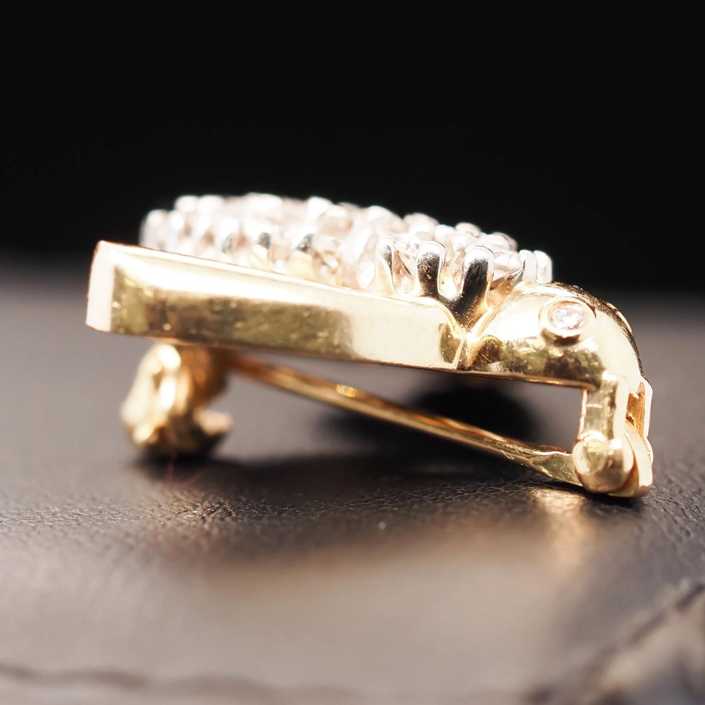 Vintage 14K Yellow Gold and Diamond Fly Brooch Pin - VHK#590