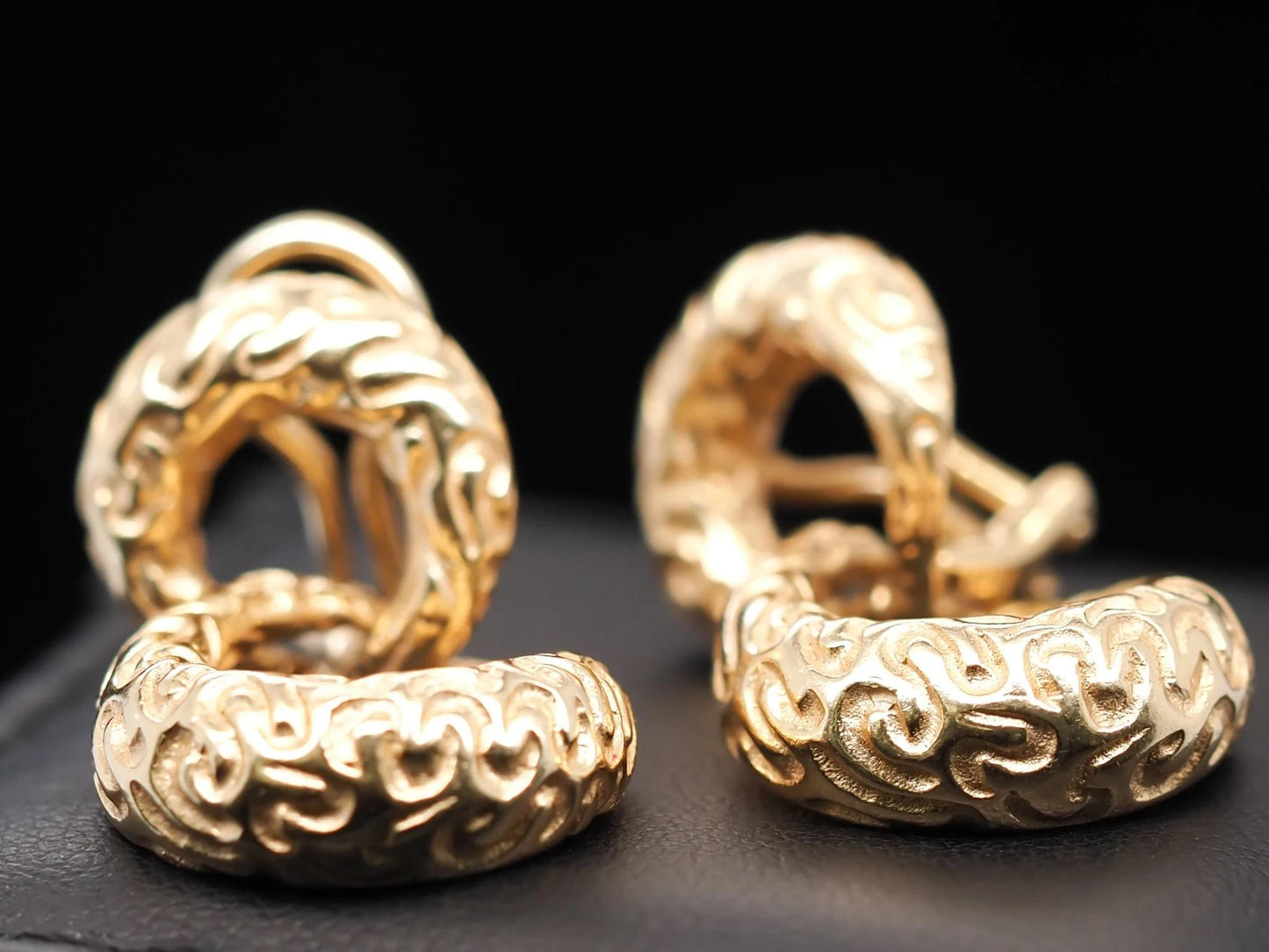 Vintage 14K Yellow Gold Dangling Earrings - VHK#593