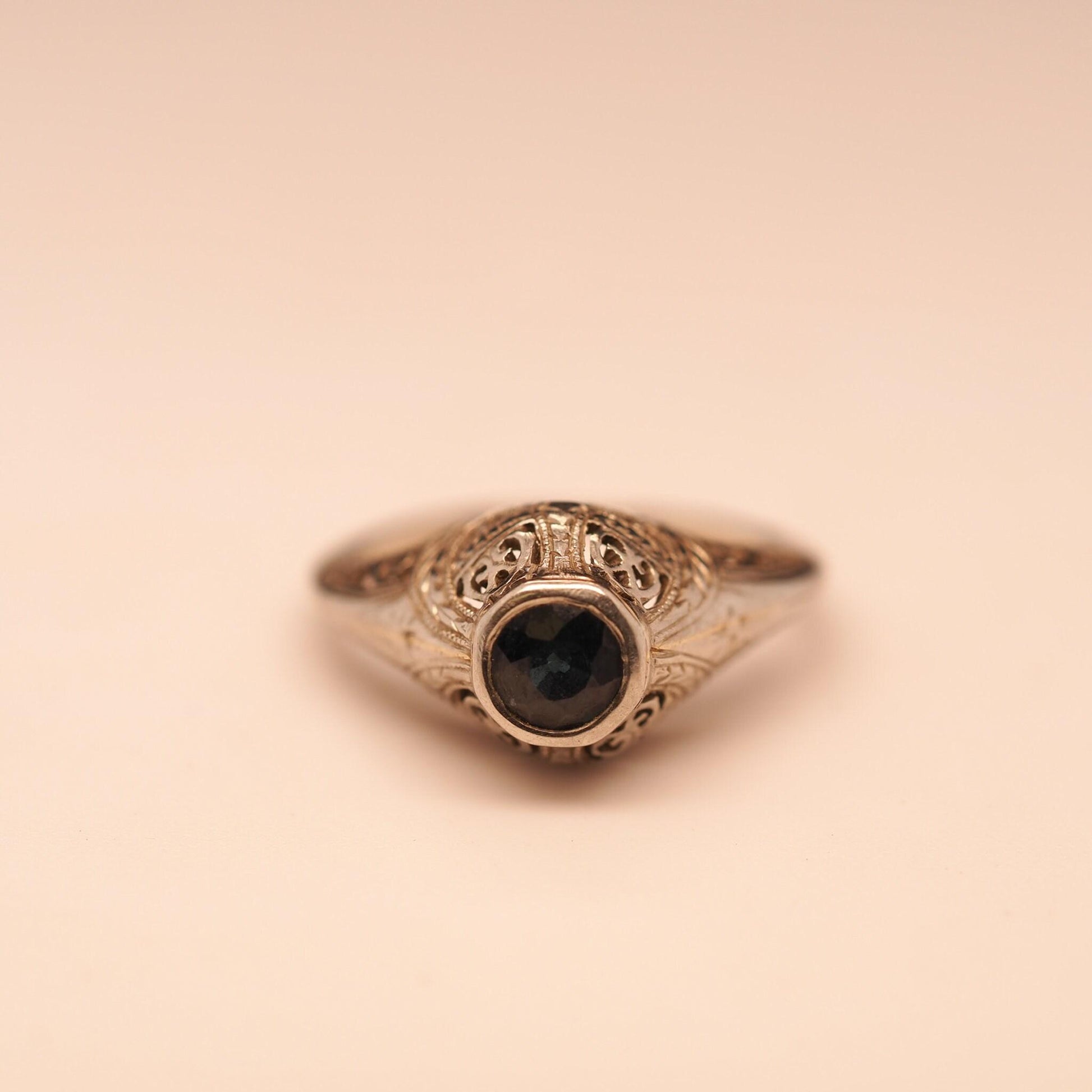 14K White Gold Art Deco Filigree Sapphire Ring - VHK#613