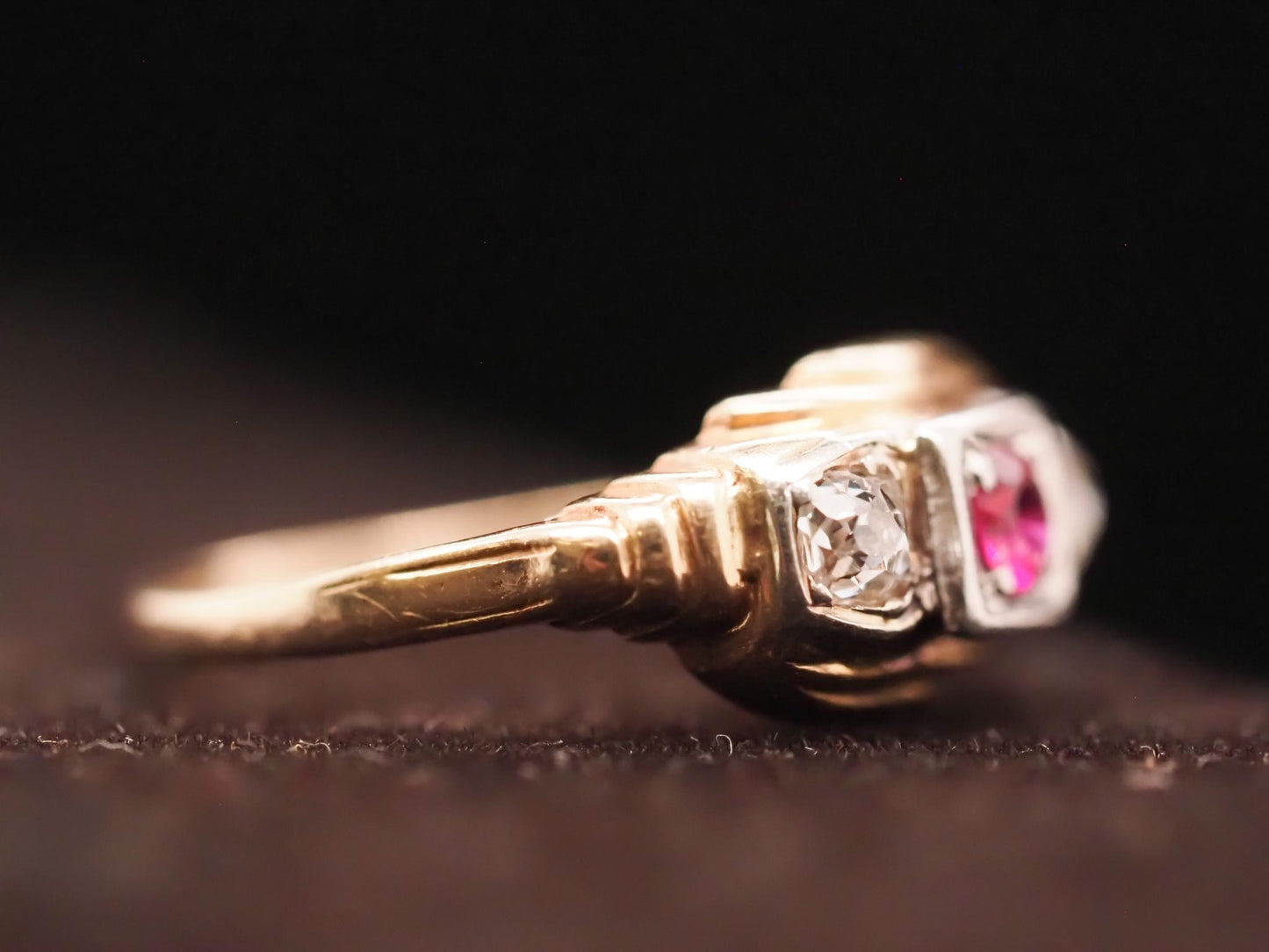 14K Yellow Gold Ruby and Old Mine Cut Diamond 3 Stone Ring - VHK#641