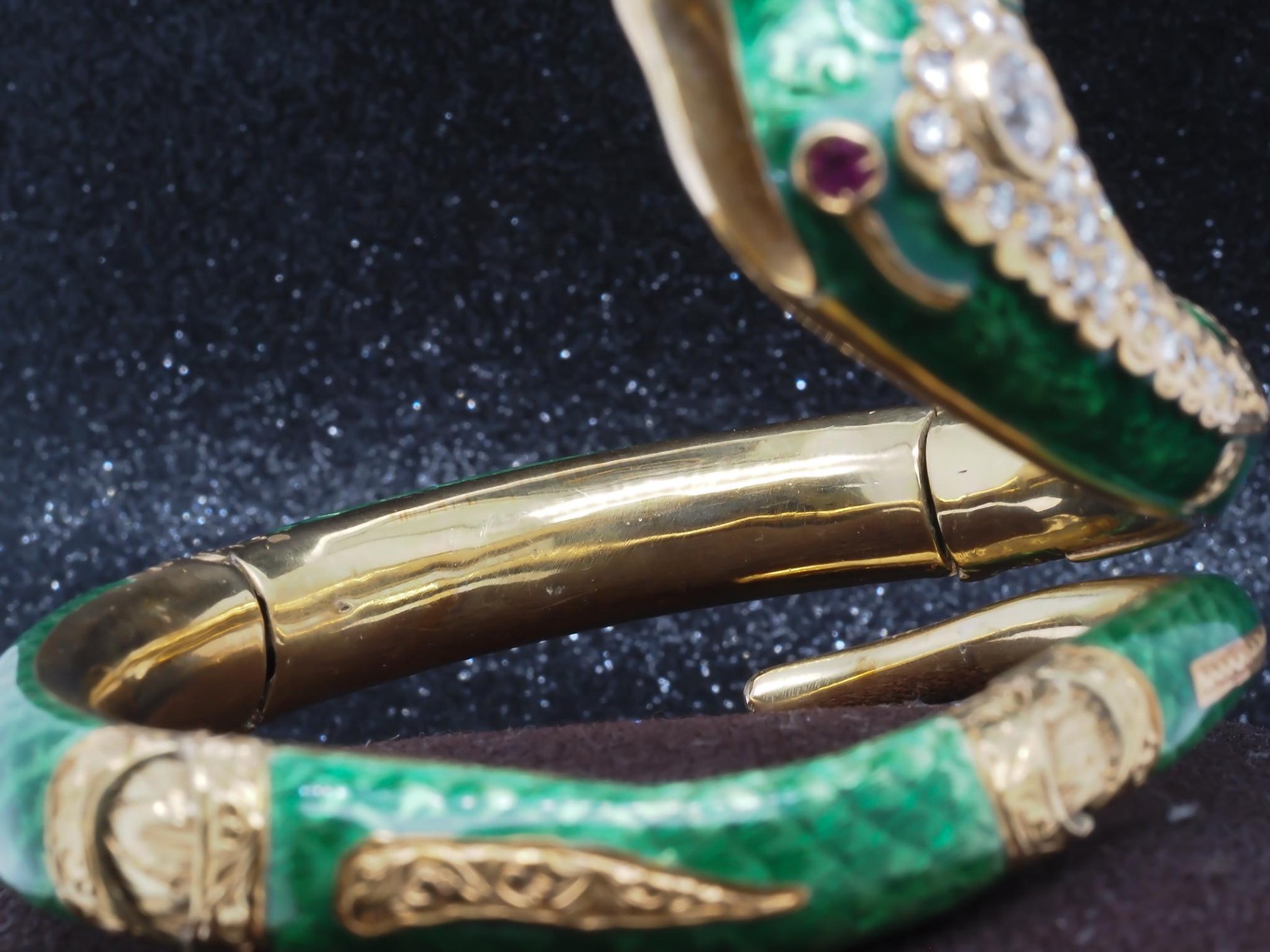 Estate 18K Gold Enamel Serpent Bangle with Old Mine Diamond - VHK#870a