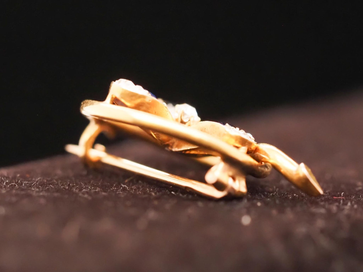 Circa 1900s 14K Yellow Gold Sapphire and Diamond Flower Brooch - VHK#647