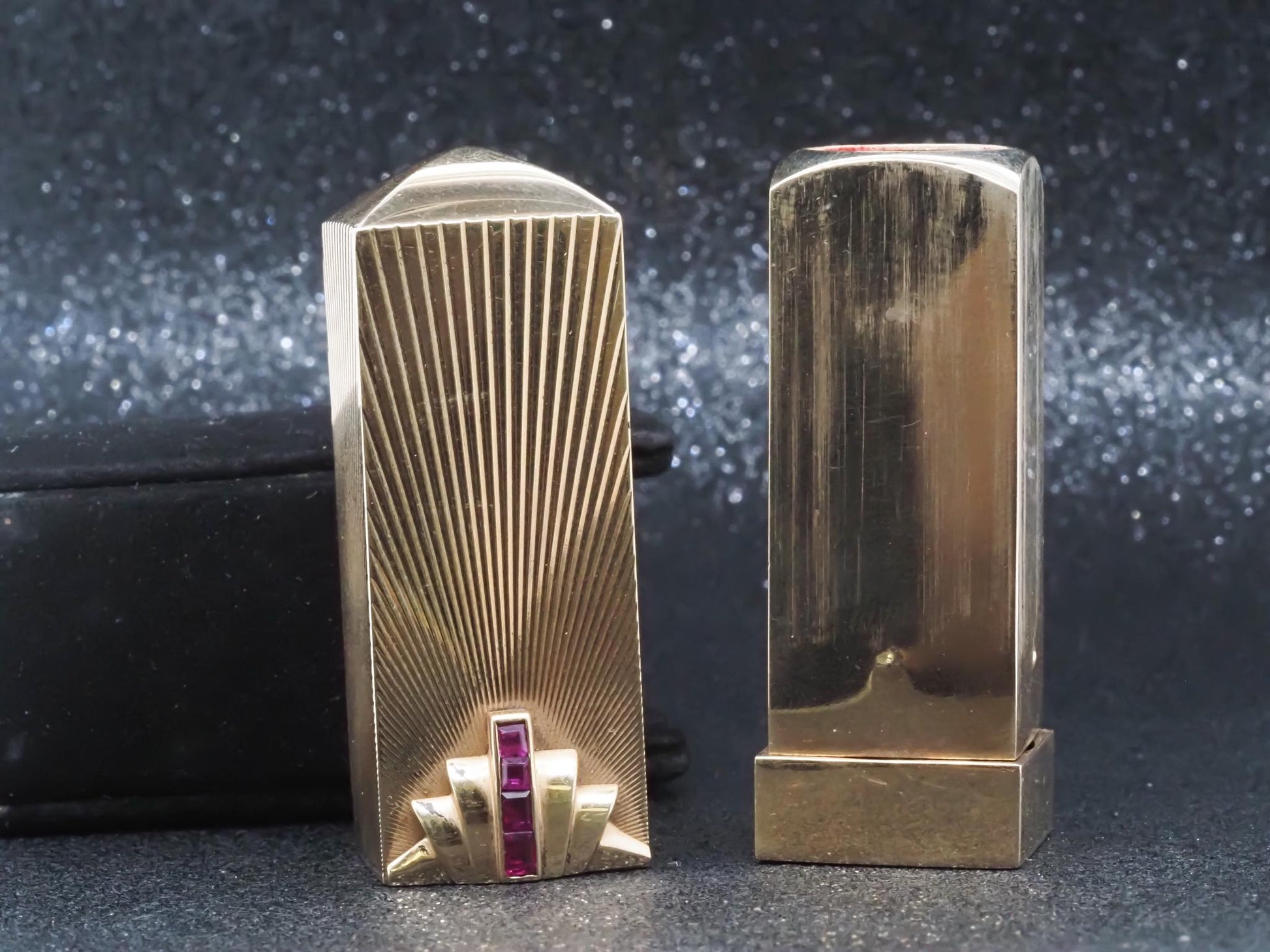 Estate  14K Yellow Gold Vintage Tiffany & Co. Lipstick Holder with Rubies - VHK#