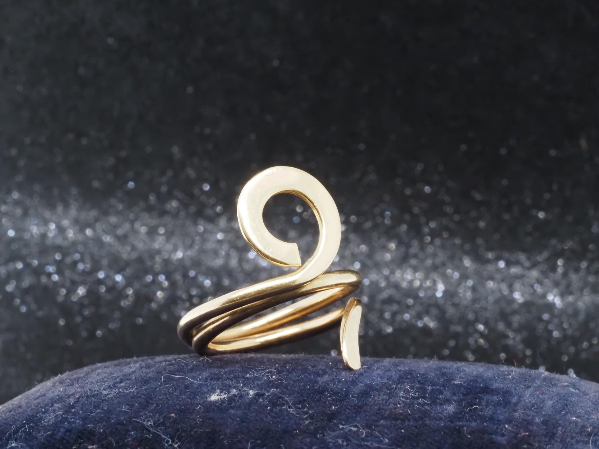 Estate DINH VAN Cartier 18k Gold ICONIC Swirl Ring - VHK#140b