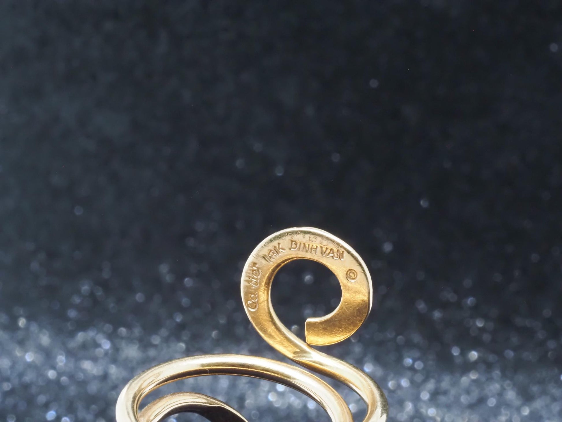 Estate DINH VAN Cartier 18k Gold ICONIC Swirl Ring - VHK#140b