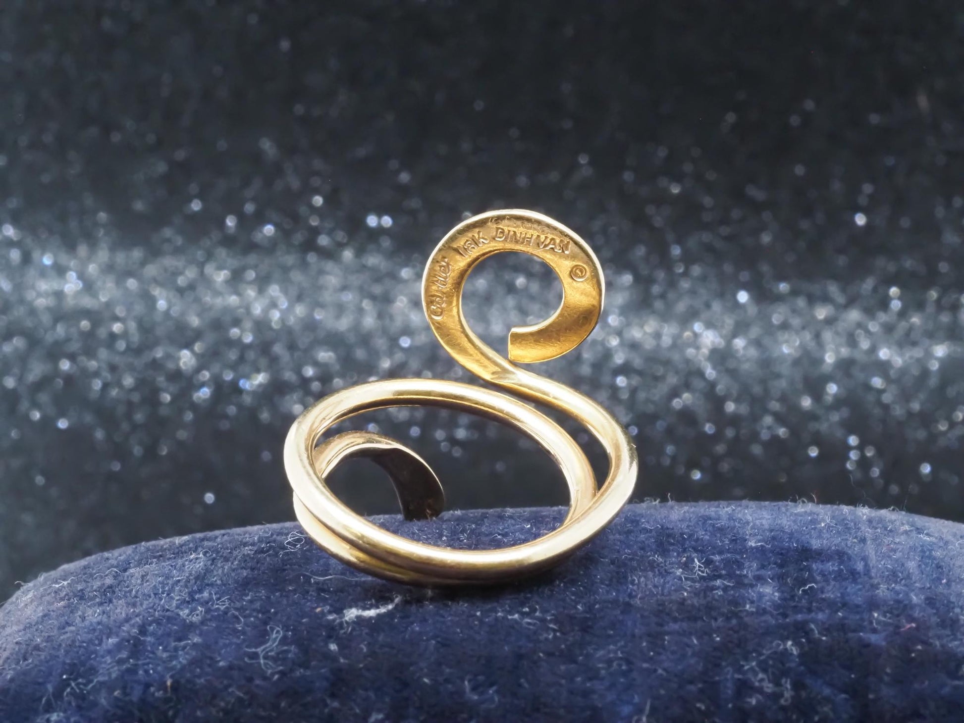 Estate DINH VAN Cartier 18k Gold ICONIC Swirl Ring - VHK#140b
