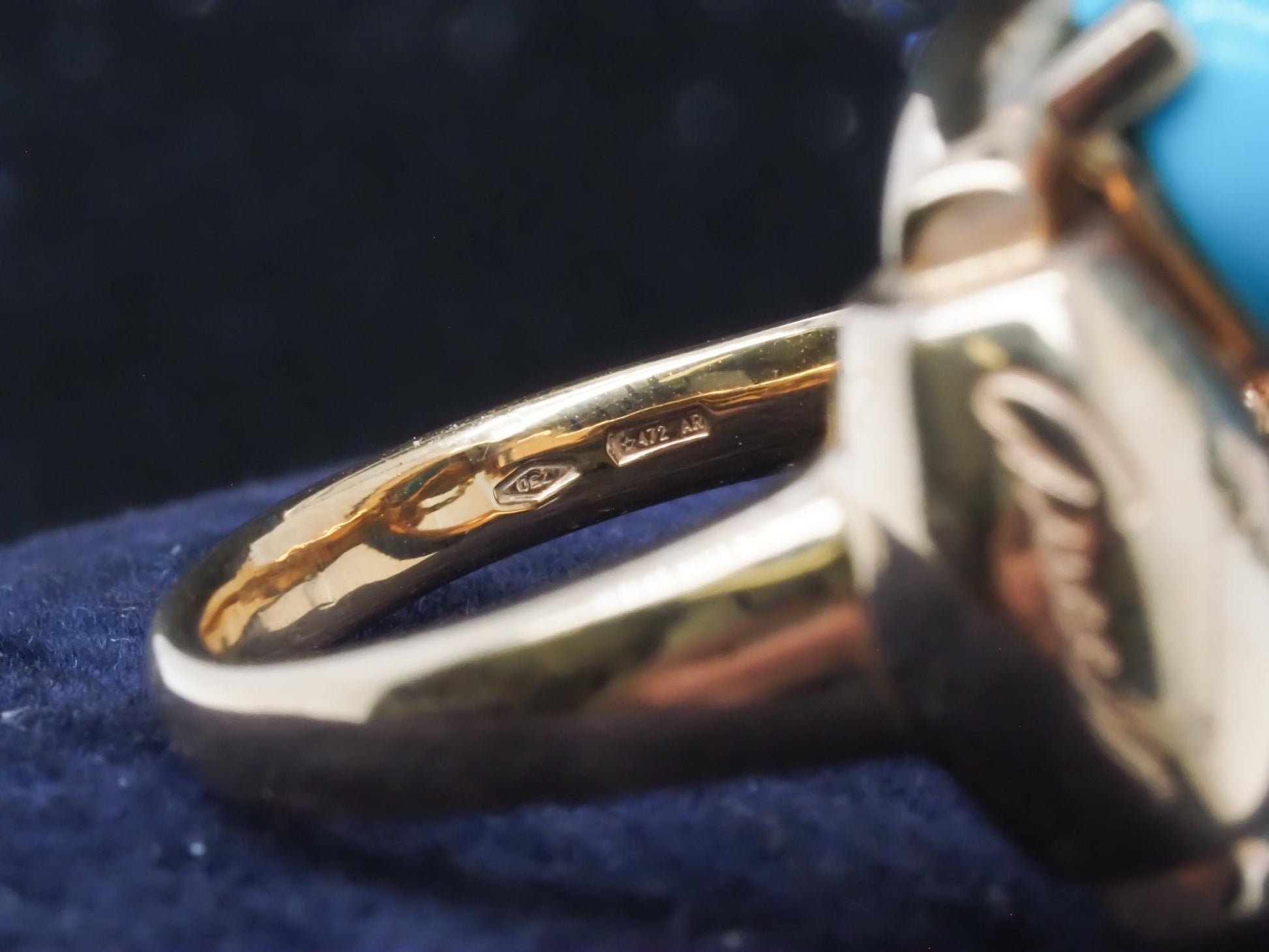 Estate Vintage 18K Gucci Bee Horsebit Turquoise Diamond Ring - VHK#116b